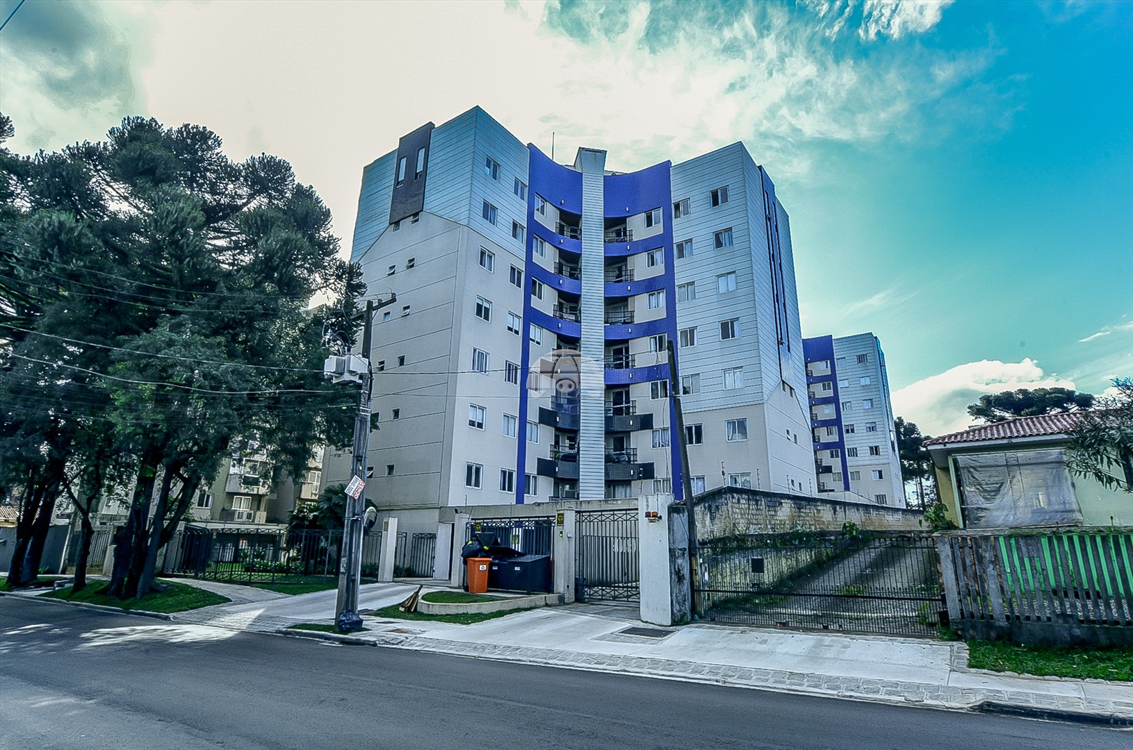 Apartamento à venda em Novo Mundo, Curitiba — Portal Chave Fácil