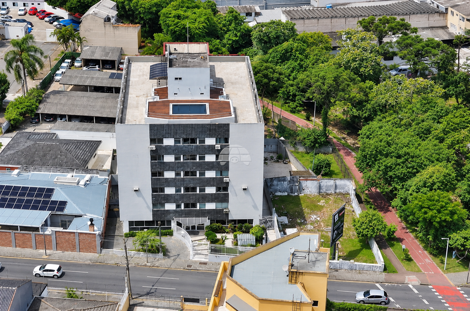 Apartamento para alugar em Centro Cívico, Curitiba — Portal Chave Fácil