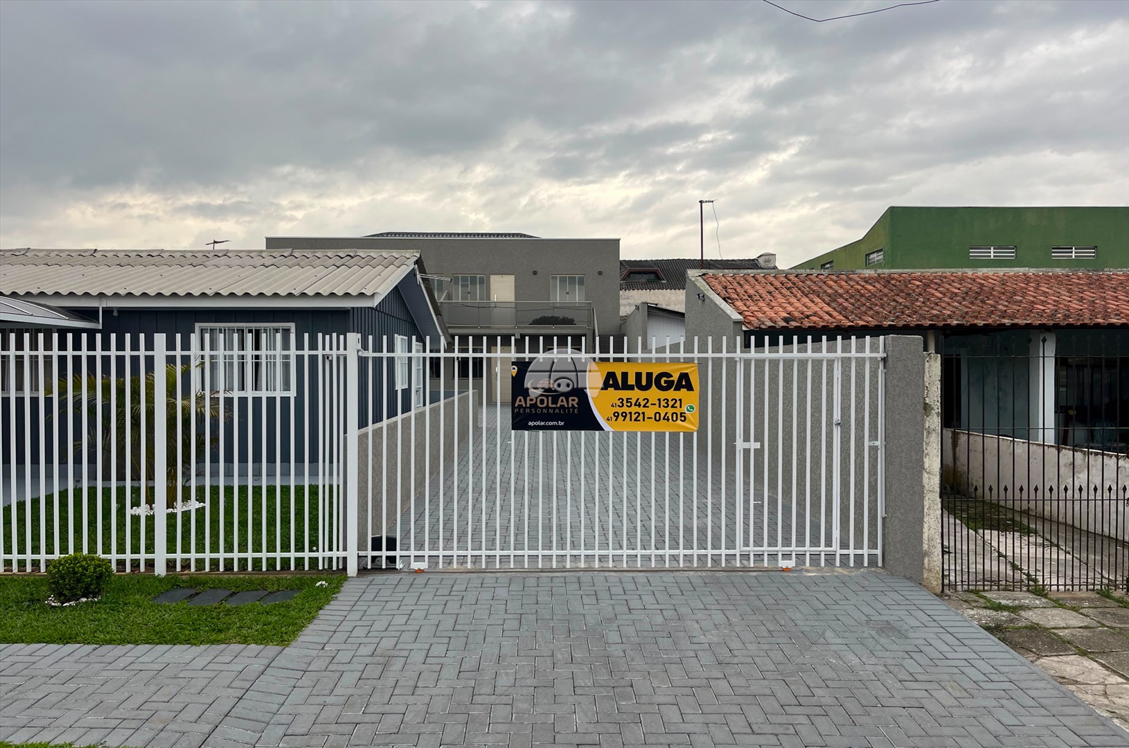 Casa para alugar em Pinheirinho, Curitiba — Portal Chave Fácil