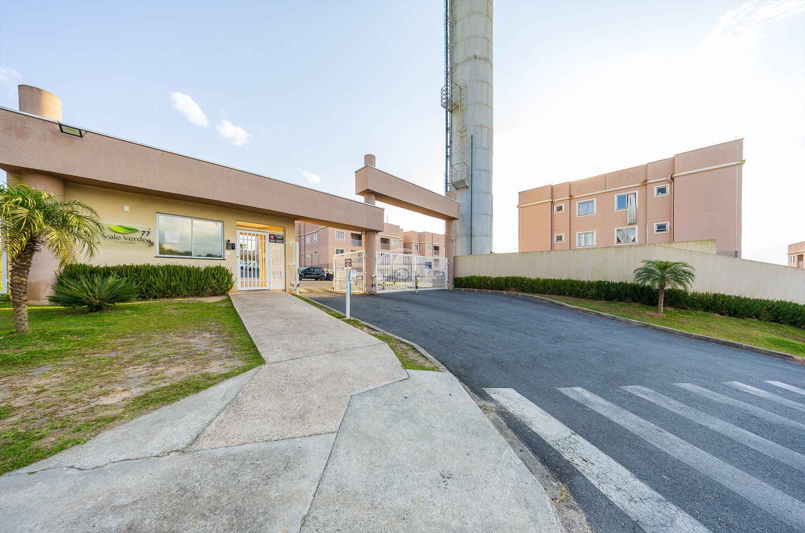 Apartamento para alugar em Jardim Cristo Rei, Campo Largo — Portal Chave Fácil