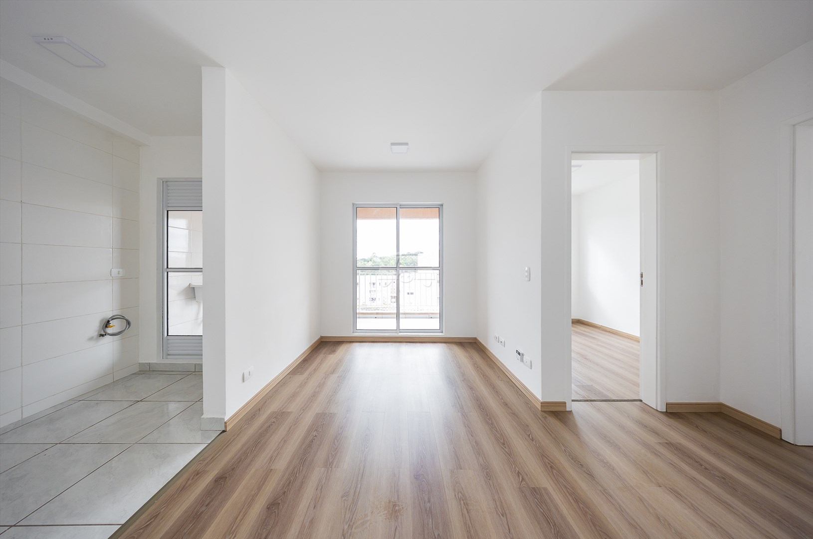 Apartamento para alugar em Jardim Cristo Rei, Campo Largo — Portal Chave Fácil