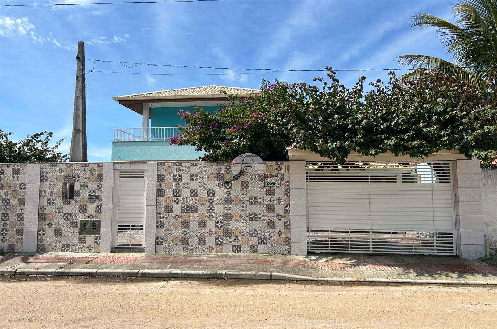 Casa à venda em Ingleses Do Rio Vermelho, Florianópolis — Portal Chave Fácil