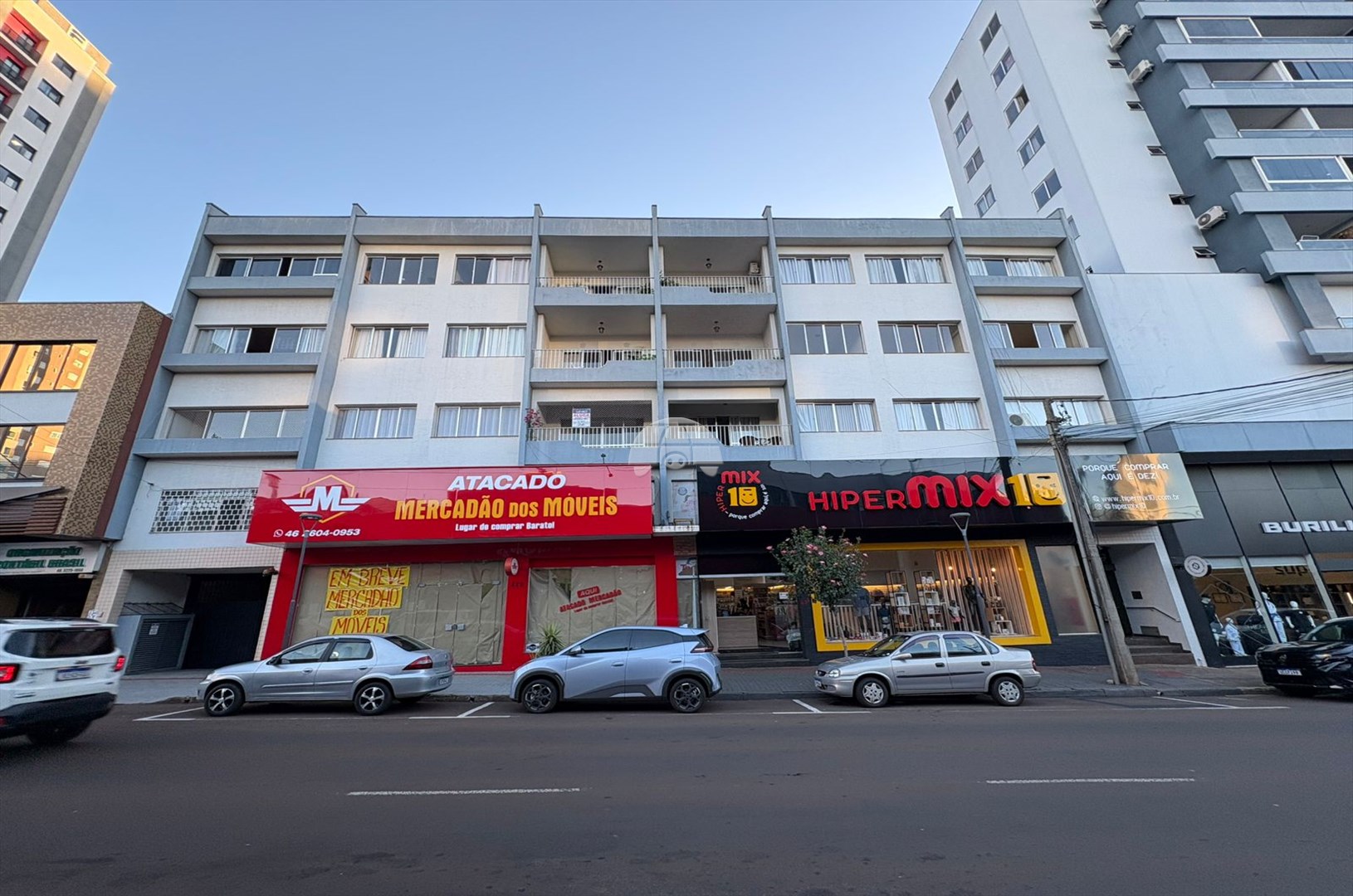 Apartamento para alugar em Centro, Pato Branco — Portal Chave Fácil