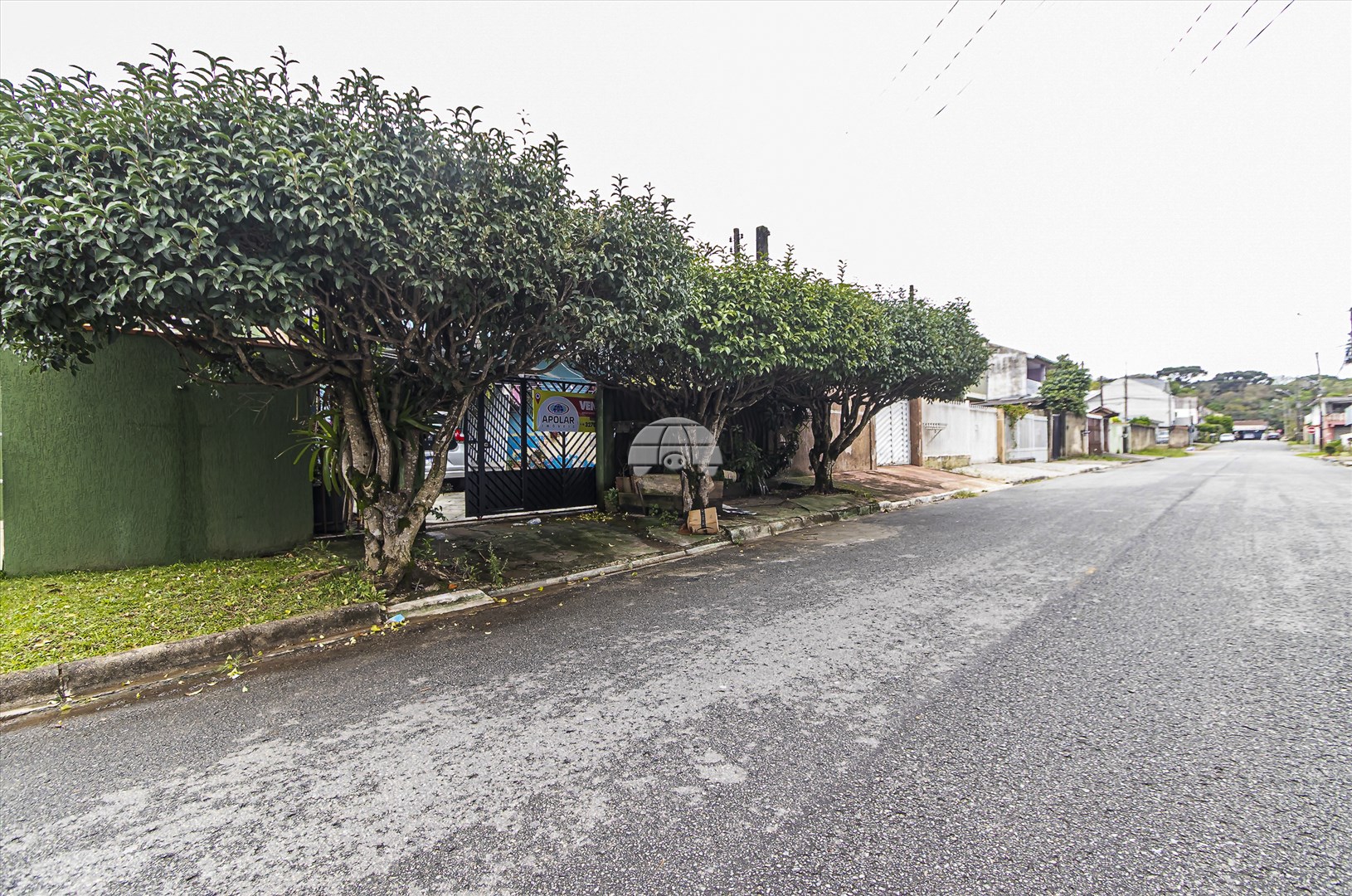 Sobrado à venda em Sítio Cercado, Curitiba — Portal Chave Fácil