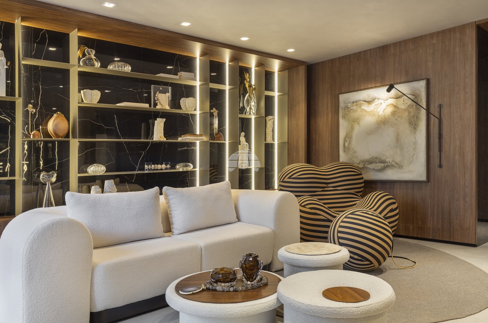 Casa comercial à venda em Centro, Balneário Camboriú — Portal Chave Fácil