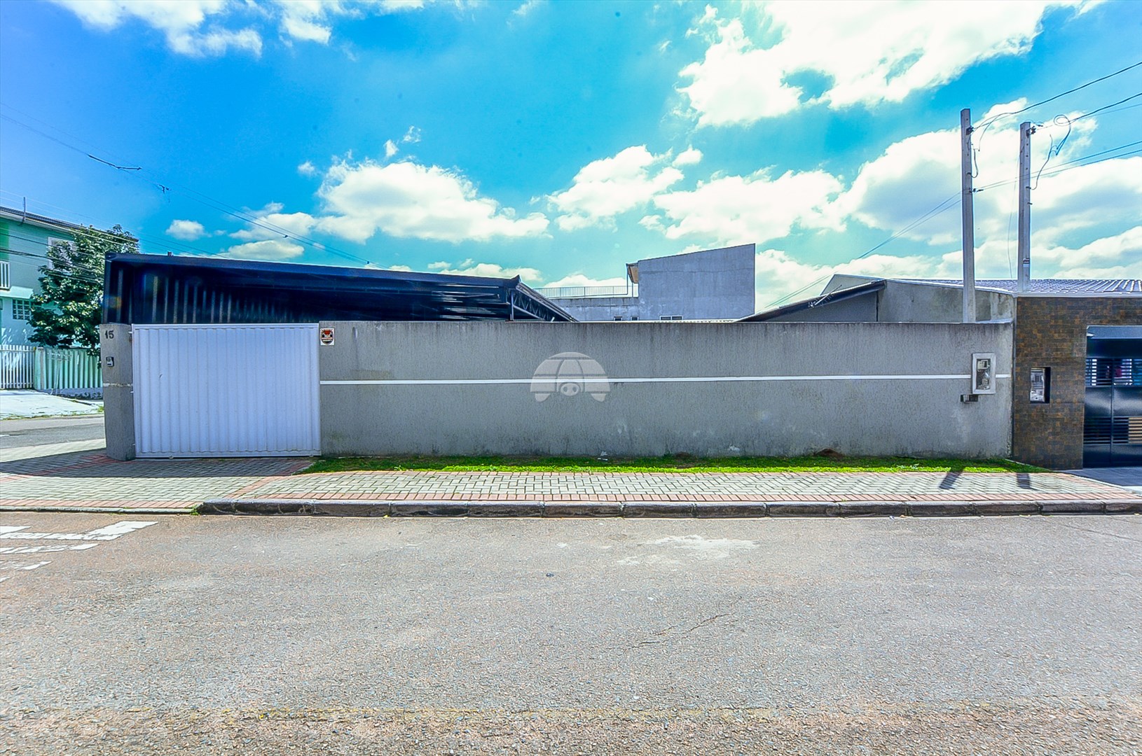 Casa à venda em Sítio Cercado, Curitiba — Portal Chave Fácil