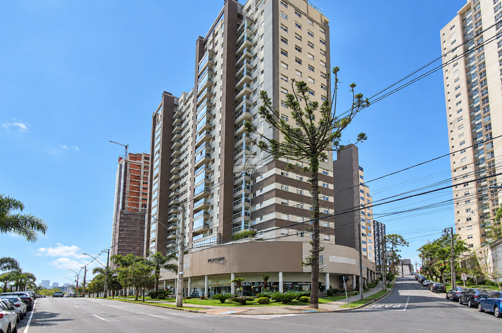 Apartamento para alugar em Cristo Rei, Curitiba — Portal Chave Fácil