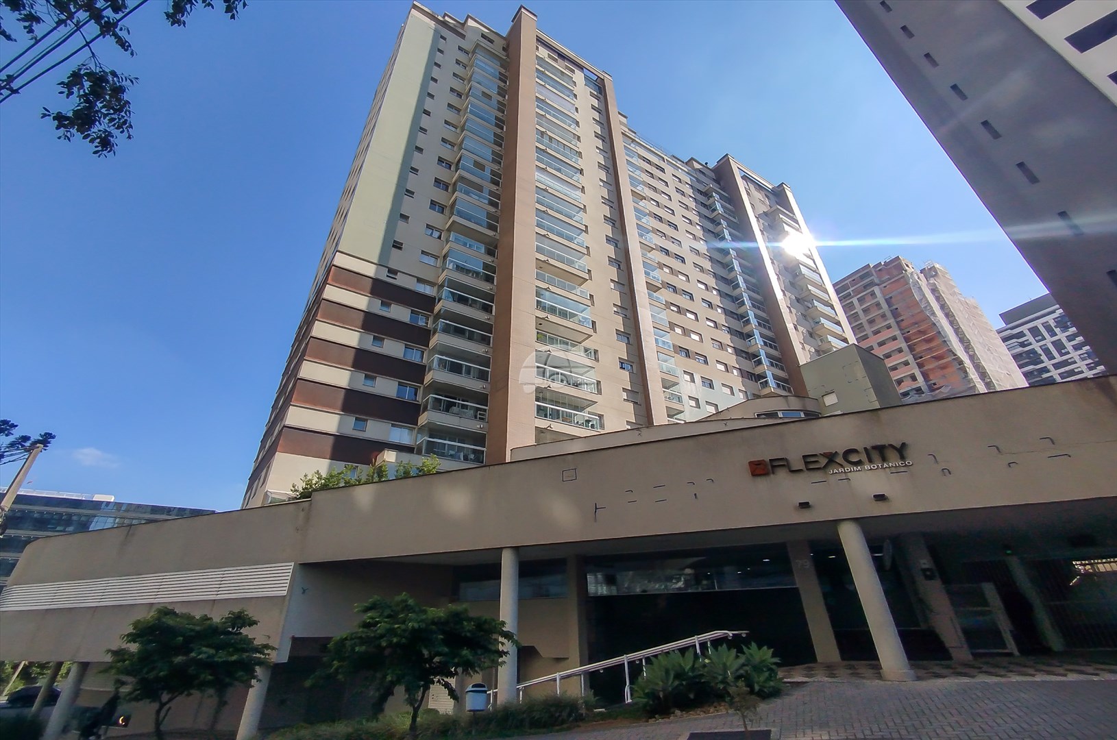 Apartamento para alugar em Cristo Rei, Curitiba — Portal Chave Fácil