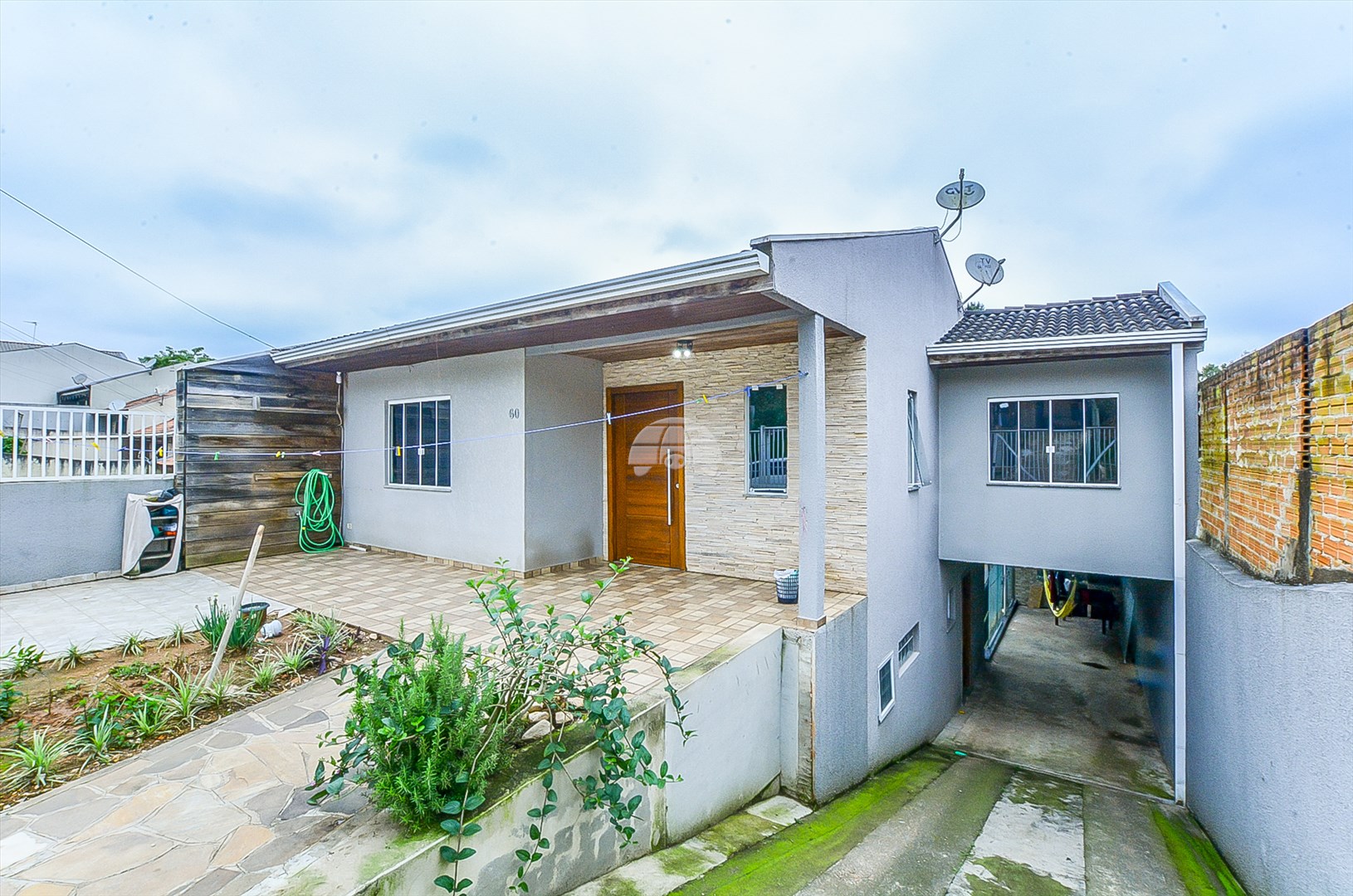 Casa à venda em Conjunto Habitacional Monsenhor Francisco Gorski, Campo Largo — Portal Chave Fácil