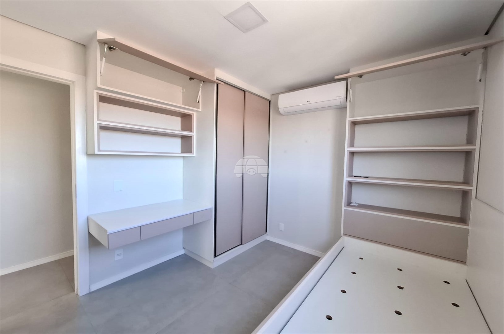 Apartamento para alugar em Guaíra, Curitiba — Portal Chave Fácil