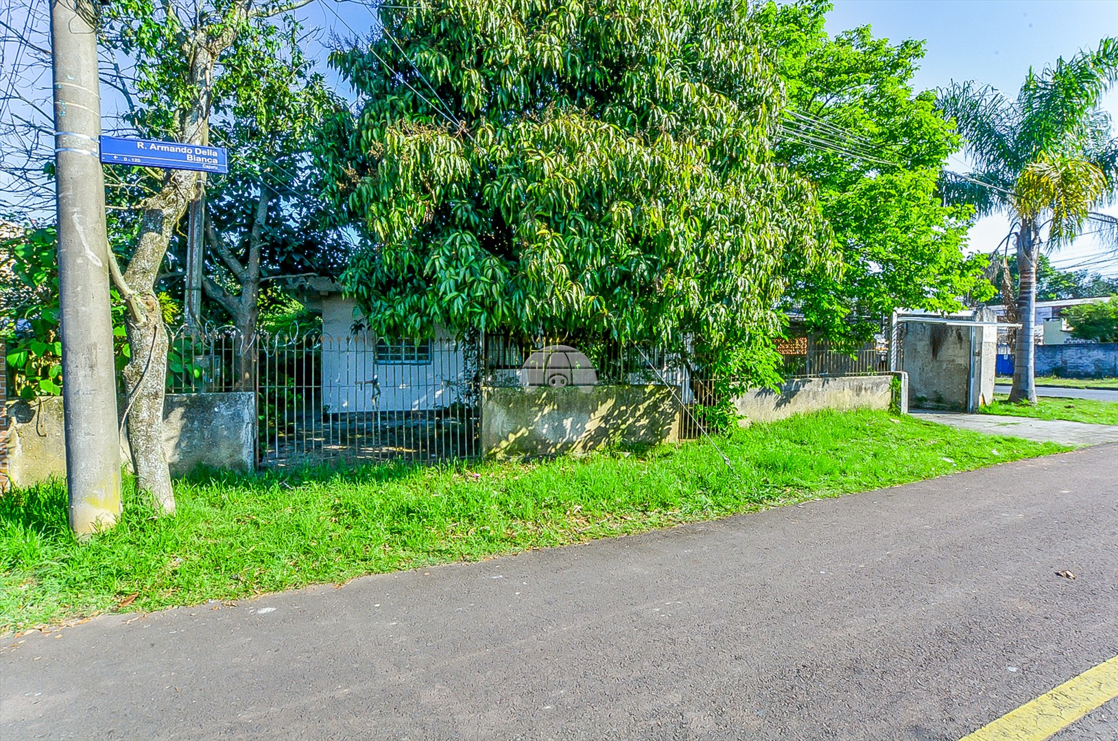 Terreno à venda em Cajuru, Curitiba — Portal Chave Fácil