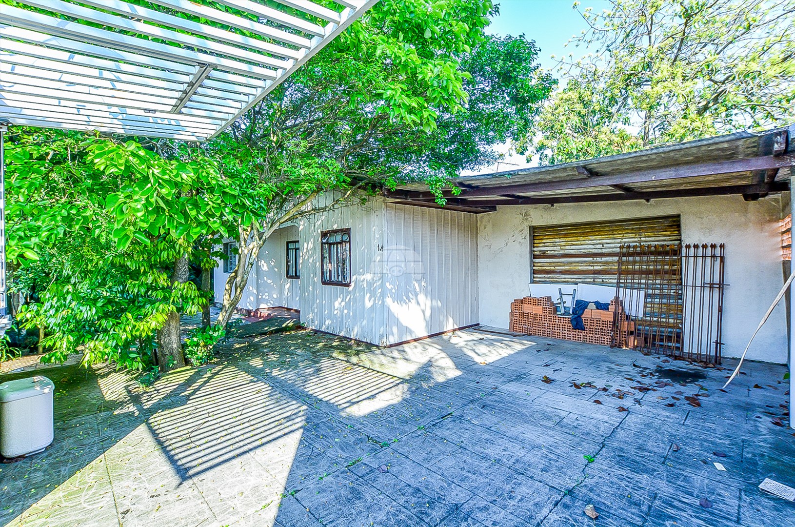 Terreno à venda em Cajuru, Curitiba — Portal Chave Fácil