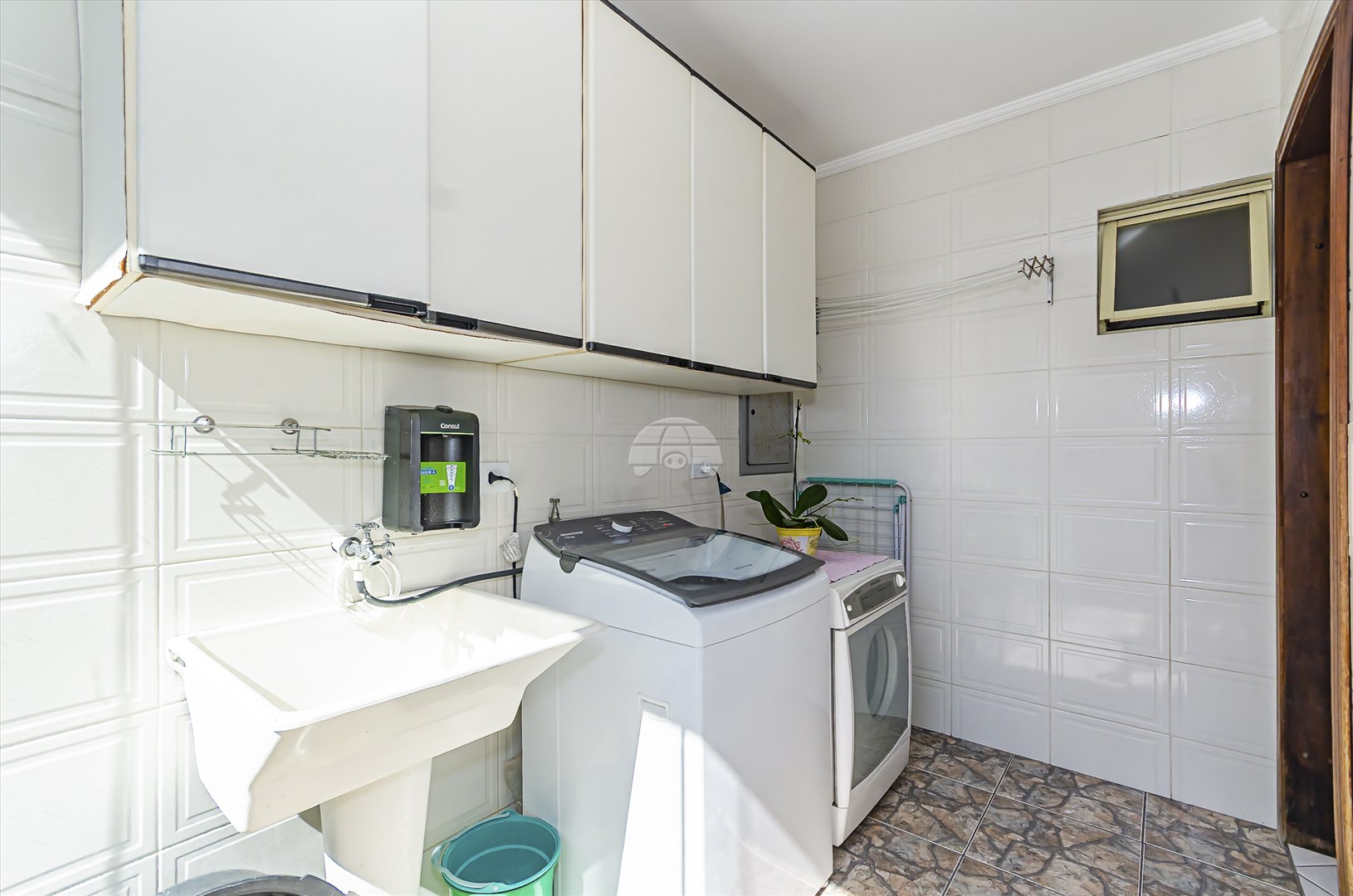 Casa à venda em Água Verde, Curitiba — Kondor Imóveis: Imobiliária em Curitiba | Uma imobiliária pra você