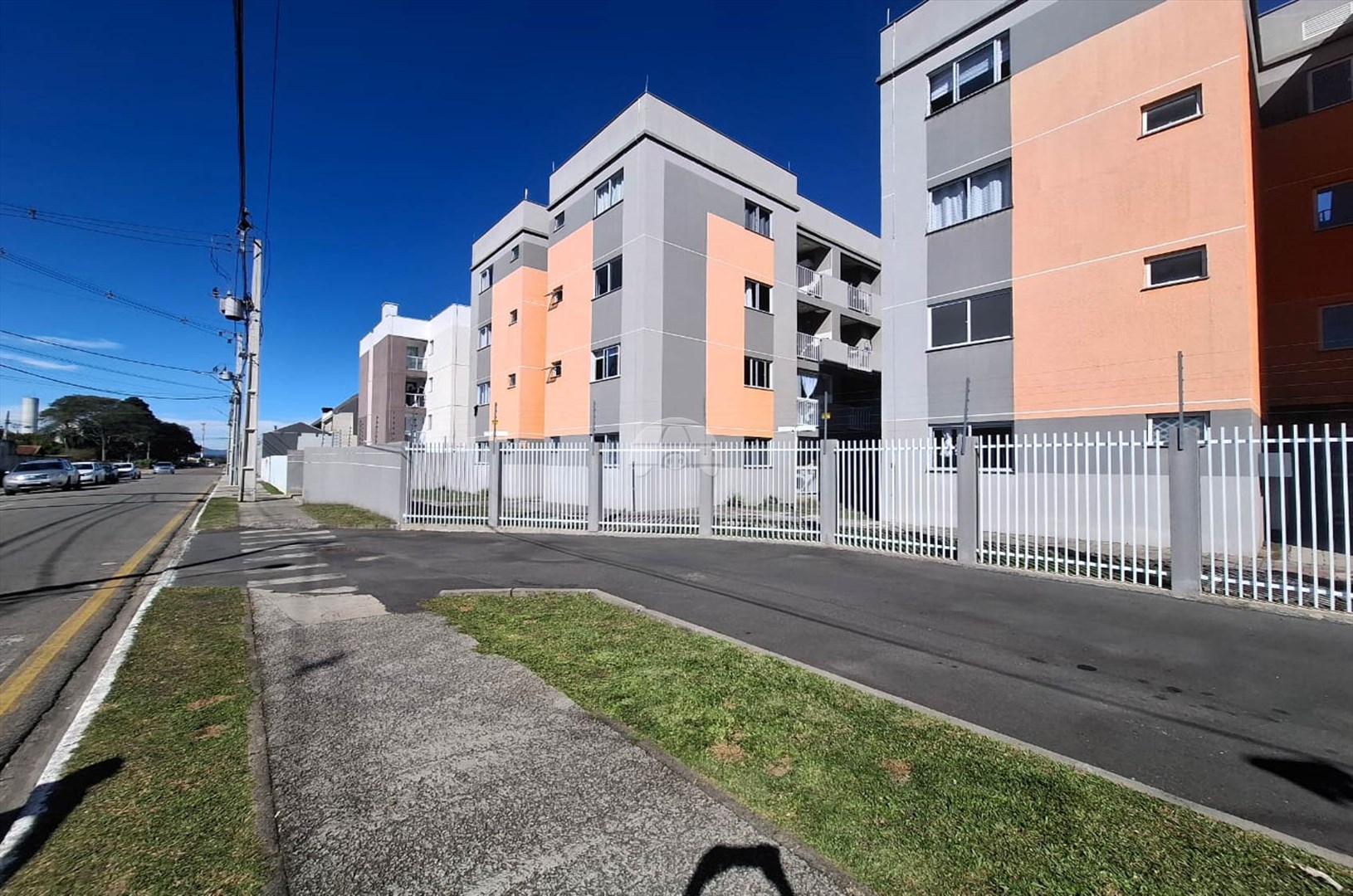 Apartamento à venda em Vargem Grande, Pinhais — Portal Chave Fácil