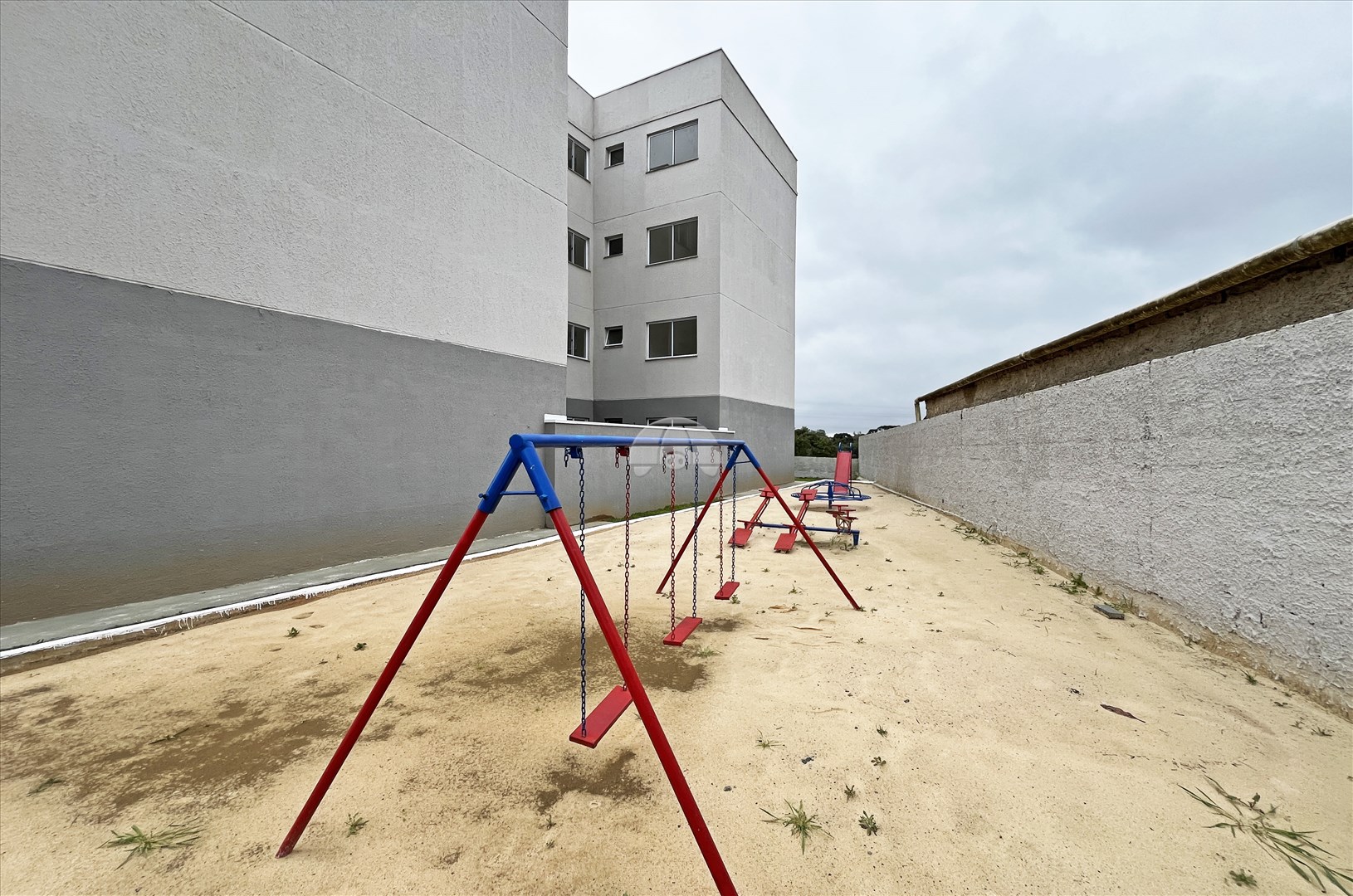 Apartamento para alugar em Jardim Marize, Almirante Tamandaré — Portal Chave Fácil