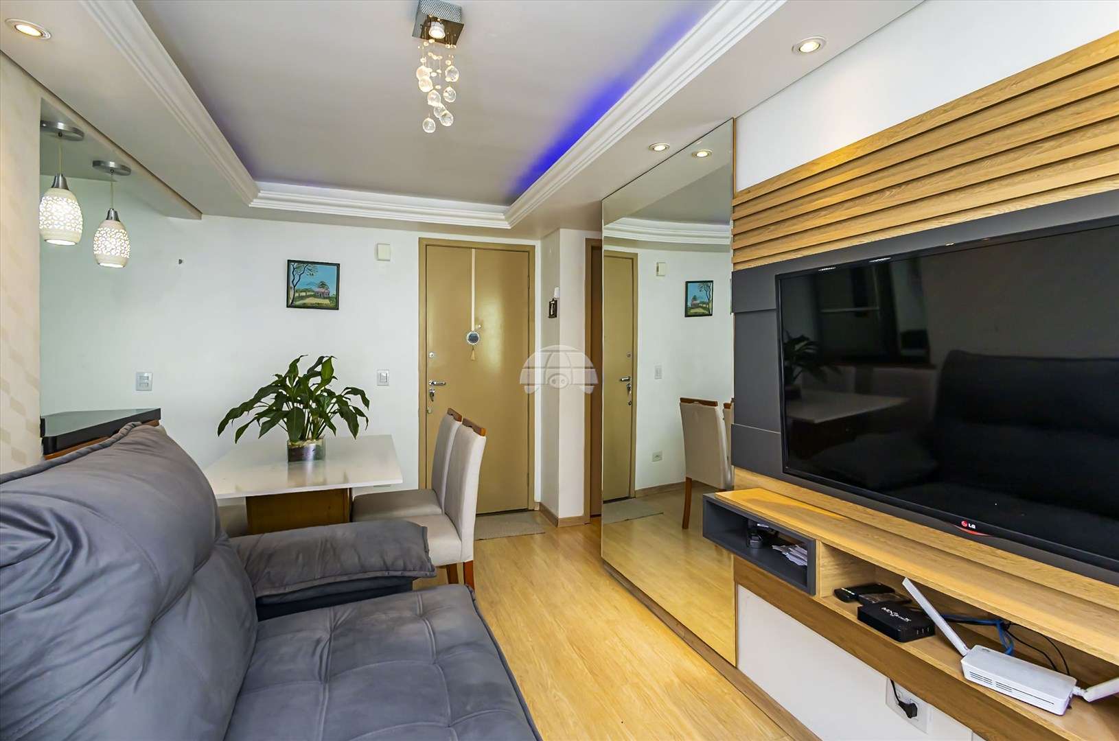 Casa à venda em Pinheirinho, Curitiba — Portal Chave Fácil