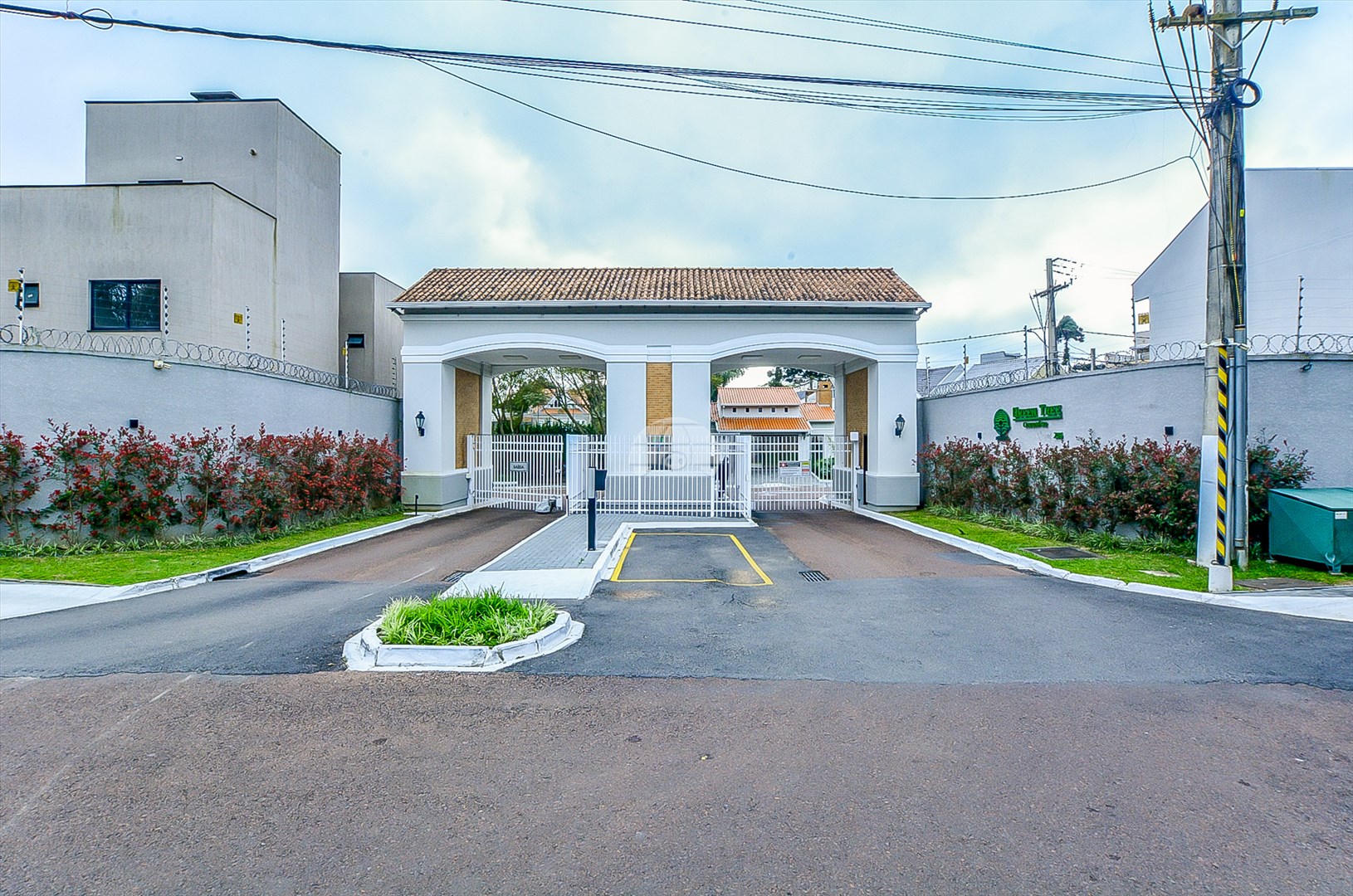 Terreno à venda em Pinheirinho, Curitiba — Portal Chave Fácil