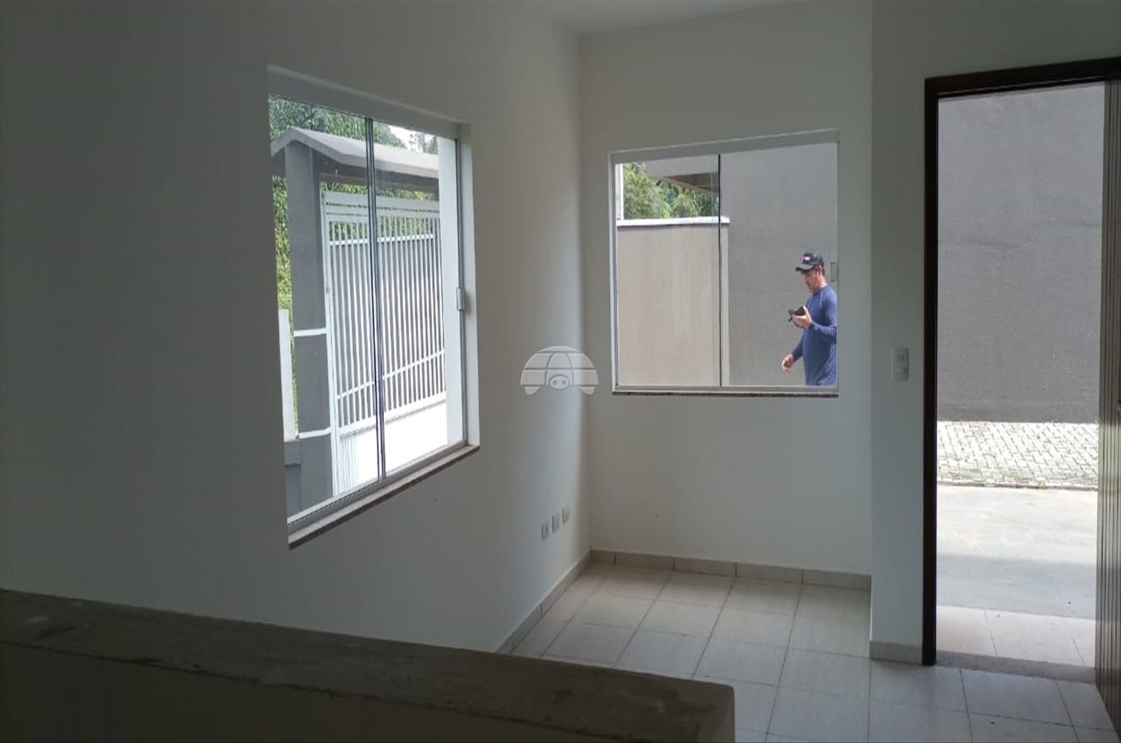 Sobrado à venda em Pontal Do Norte, Itapoá — Portal Chave Fácil