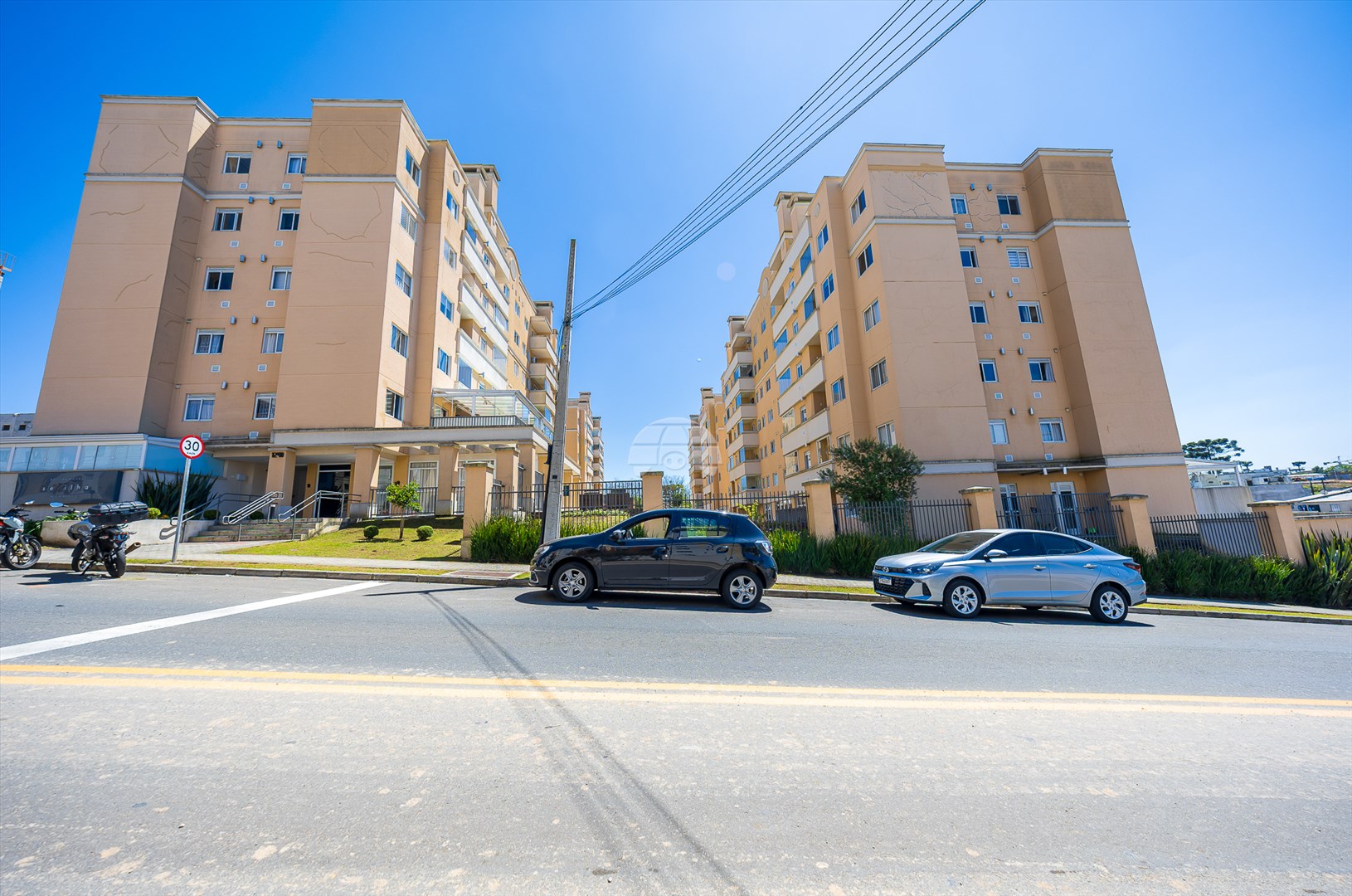 Apartamento à venda em Capão Raso, Curitiba — Portal Chave Fácil