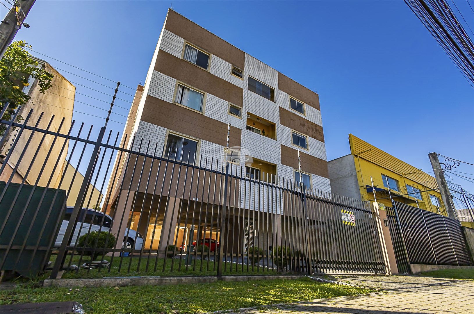 Apartamento para alugar em Novo Mundo, Curitiba — Portal Chave Fácil