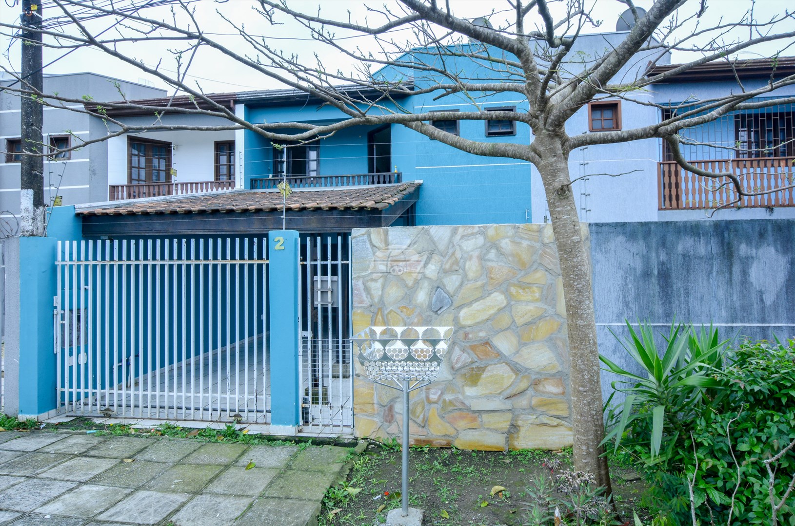 Sobrado à venda em Cajuru, Curitiba — Portal Chave Fácil