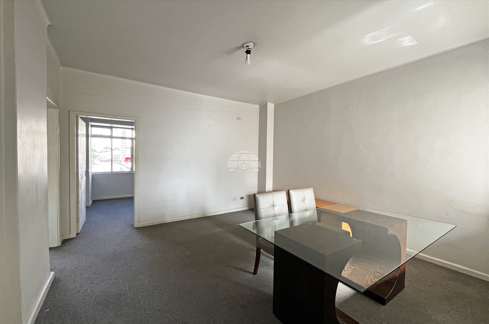 Apartamento para alugar em Centro, Curitiba — Portal Chave Fácil