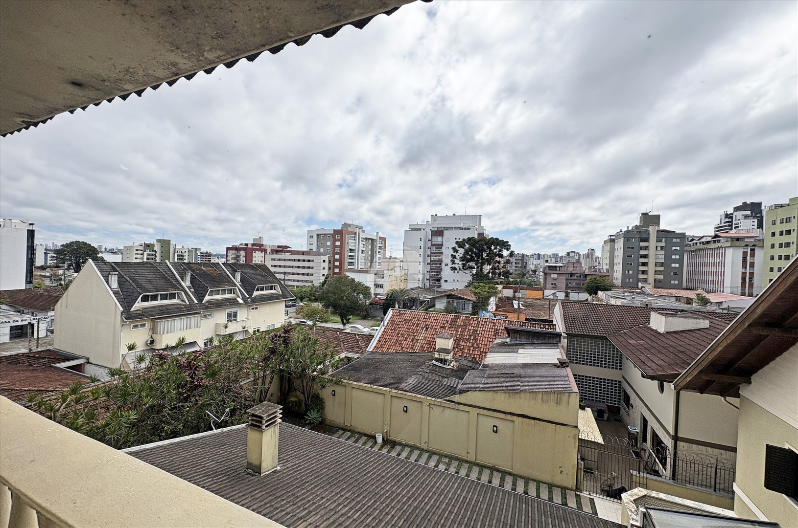 Apartamento para alugar em Vila Izabel, Curitiba — Portal Chave Fácil