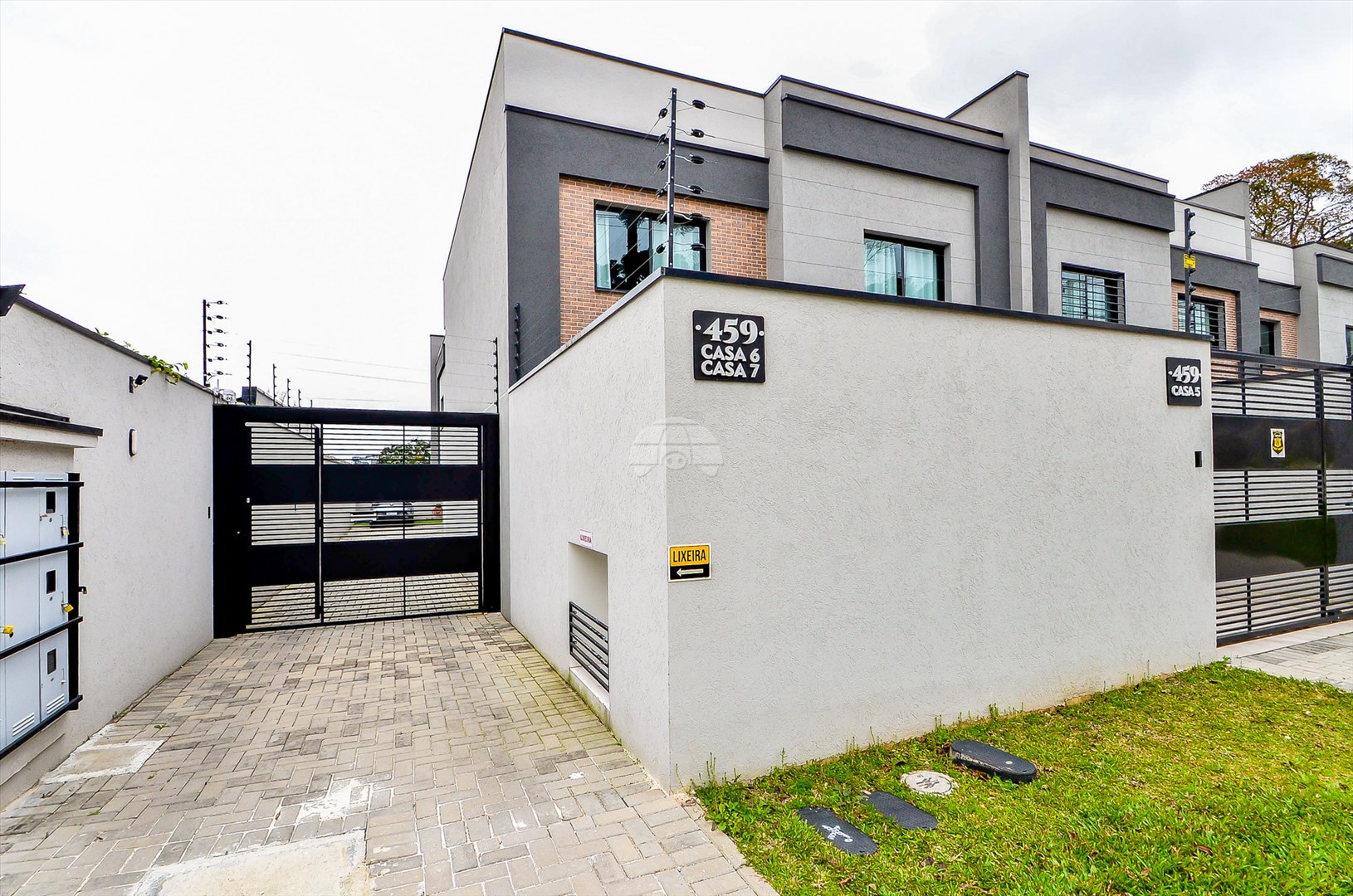 Casa à venda em Boa Vista, Curitiba — Portal Chave Fácil