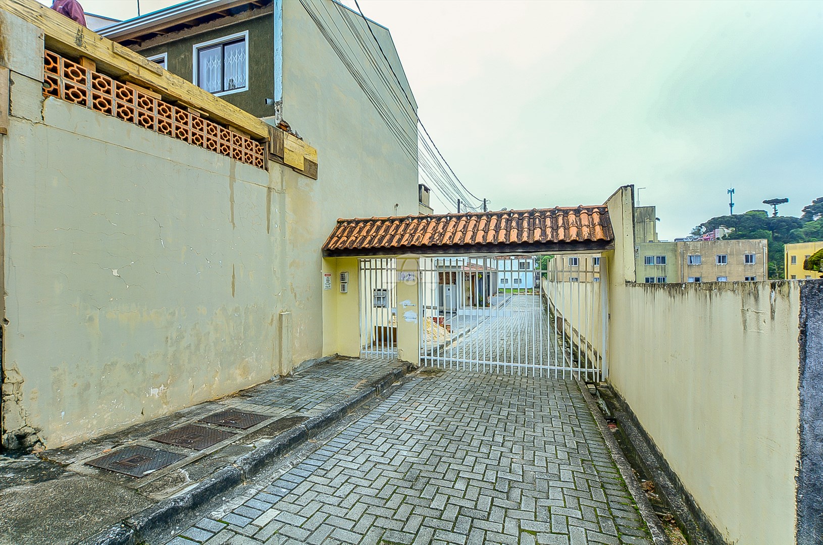 Casa à venda em Xaxim, Curitiba — Portal Chave Fácil