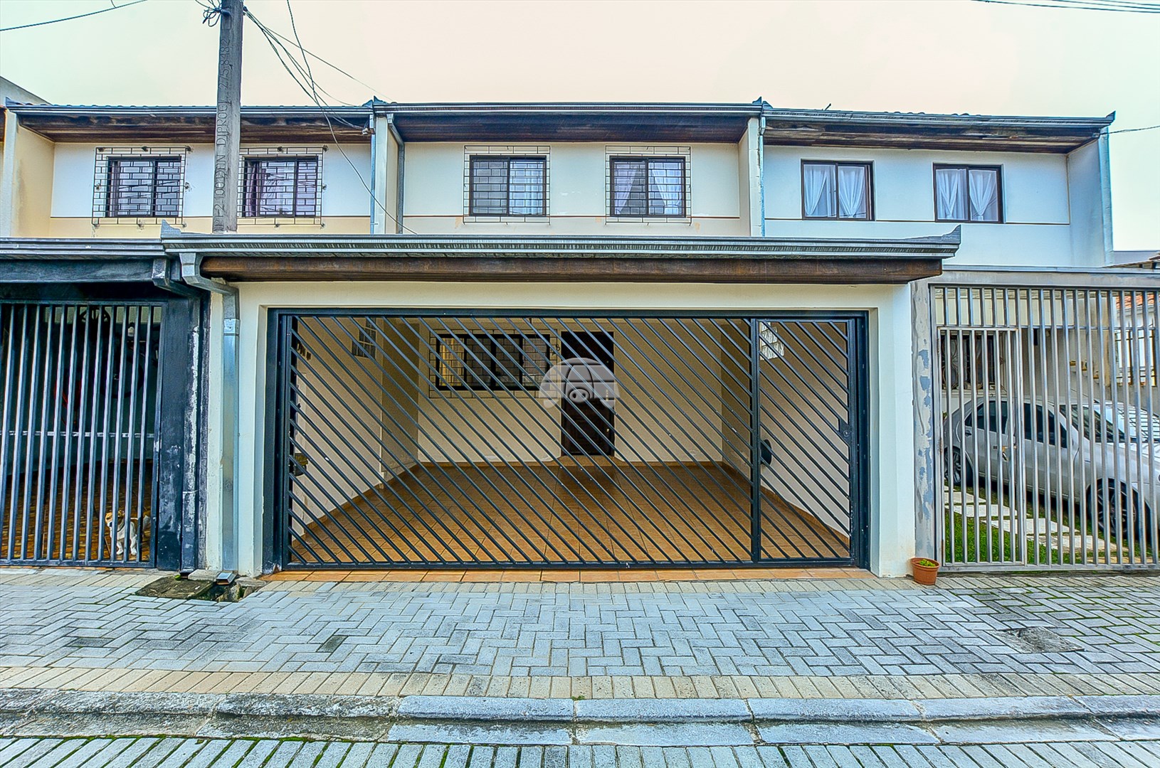 Casa à venda em Xaxim, Curitiba — Portal Chave Fácil