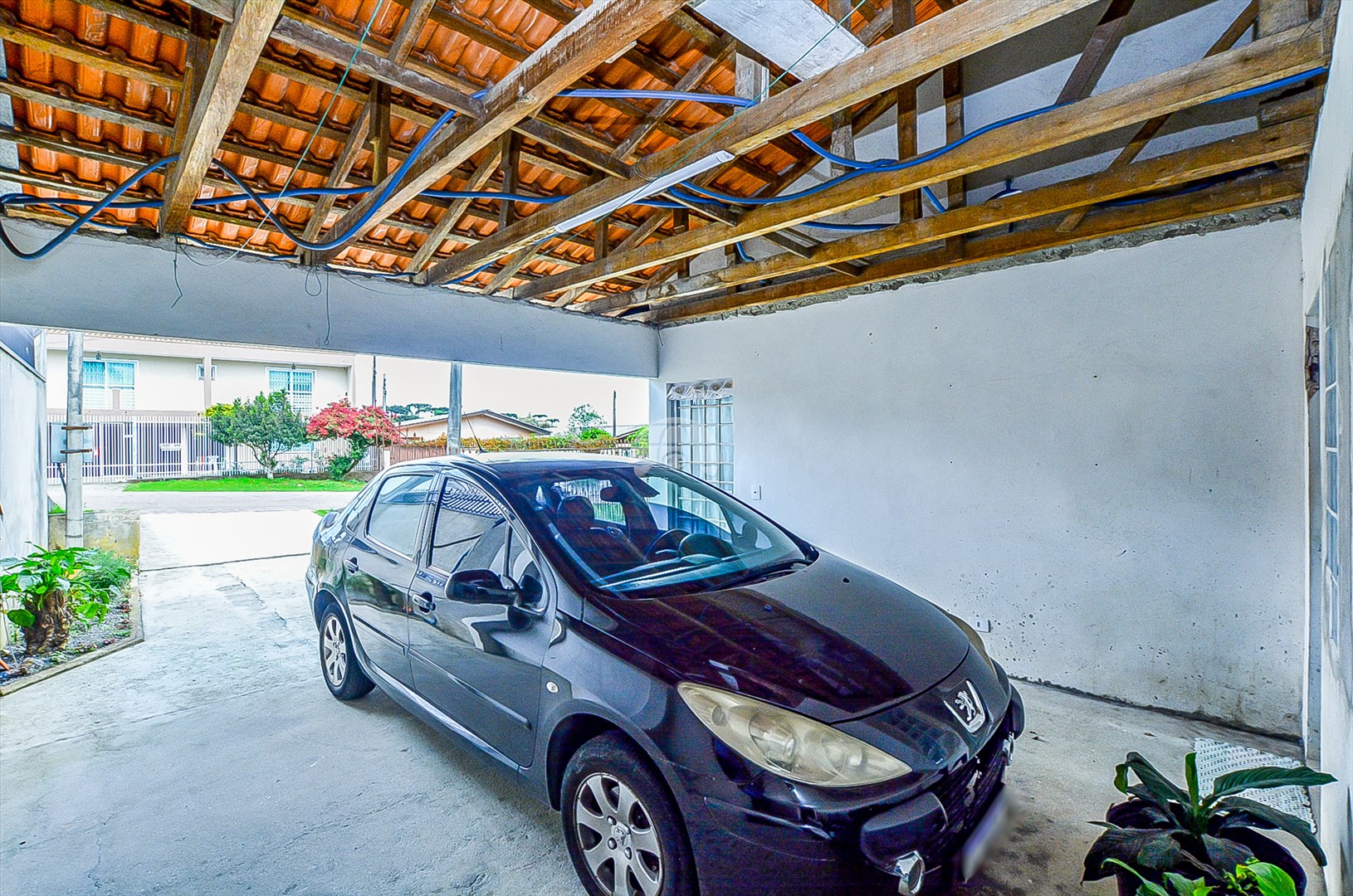 Casa à venda em Xaxim, Curitiba — Portal Chave Fácil