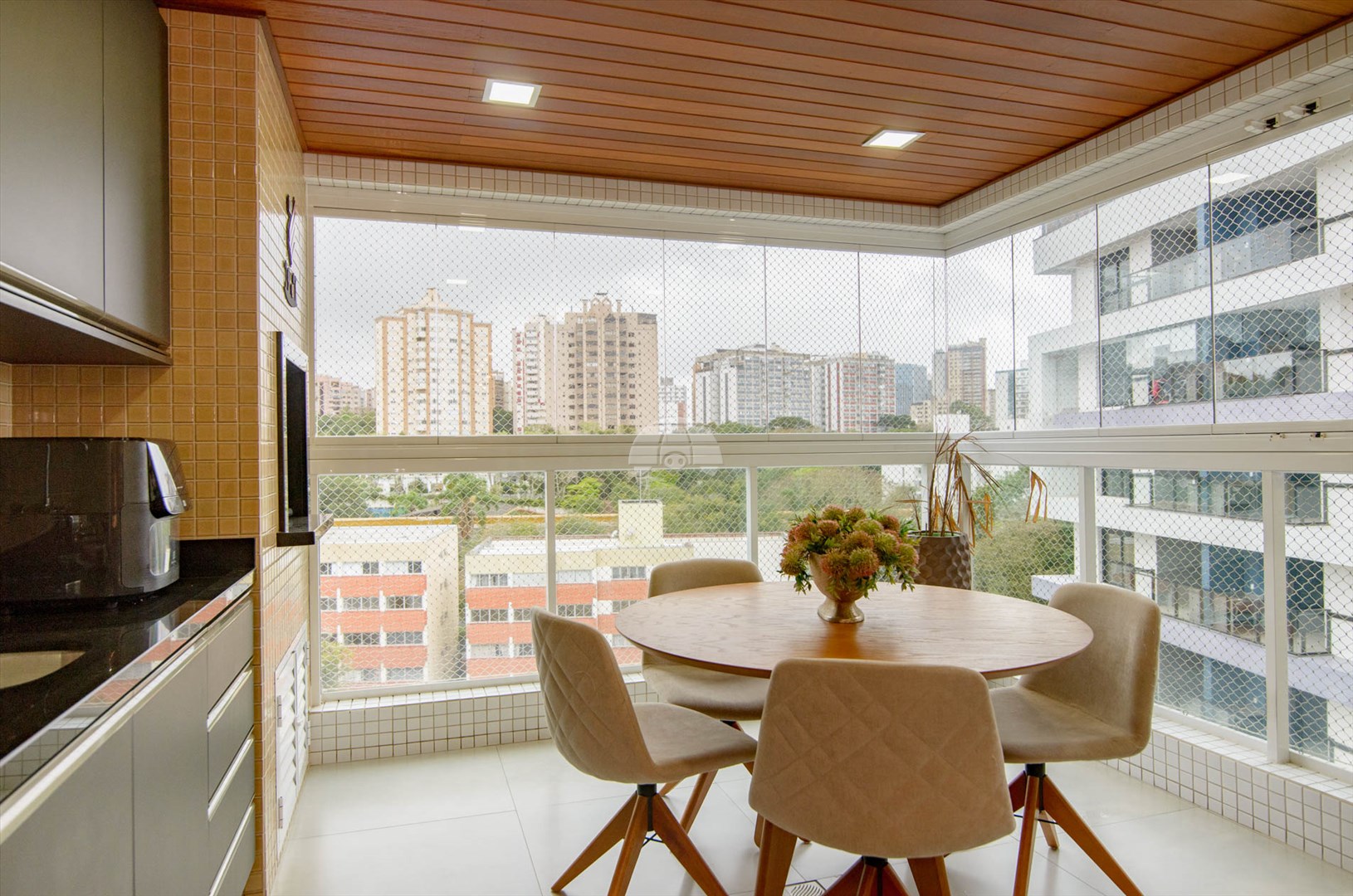 Apartamento para alugar em Juvevê, Curitiba — Imobiliária Andrade