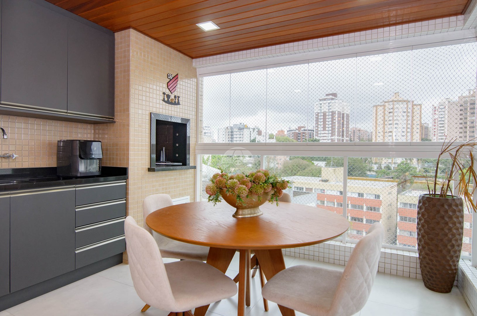Apartamento para alugar em Juvevê, Curitiba — Imobiliária Andrade