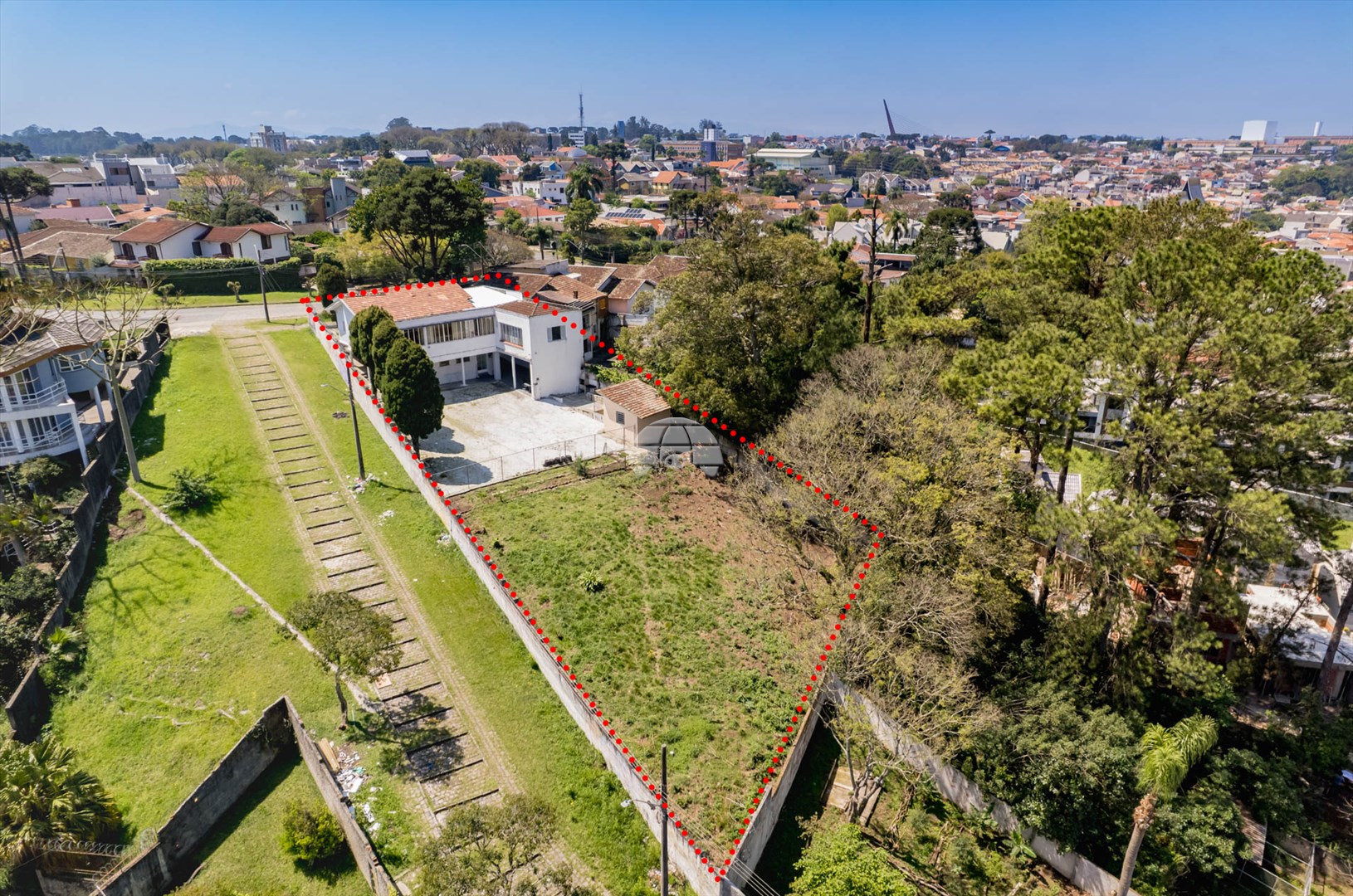 Terreno à venda em Guabirotuba, Curitiba — Portal Chave Fácil