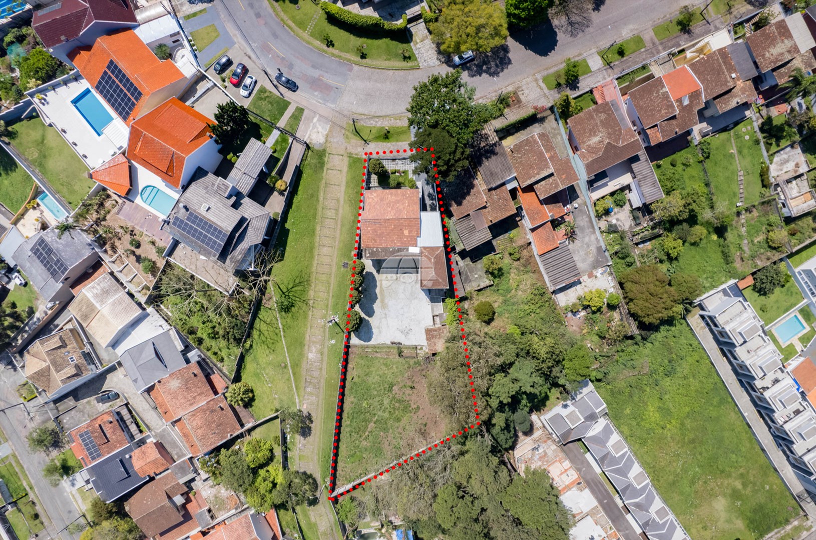 Terreno à venda em Guabirotuba, Curitiba — Portal Chave Fácil