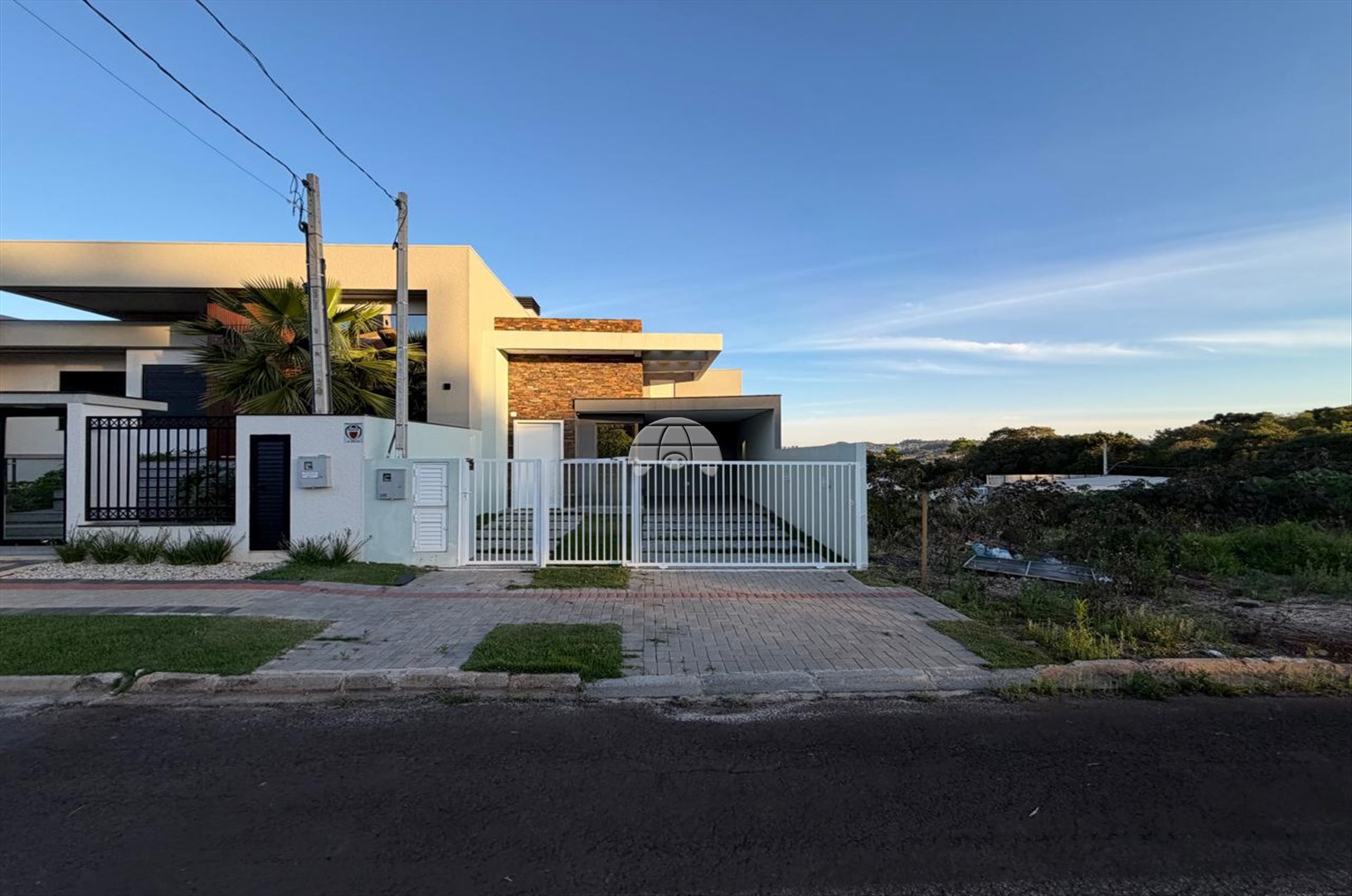 Casa à venda em Menino Deus, Pato Branco — Portal Chave Fácil
