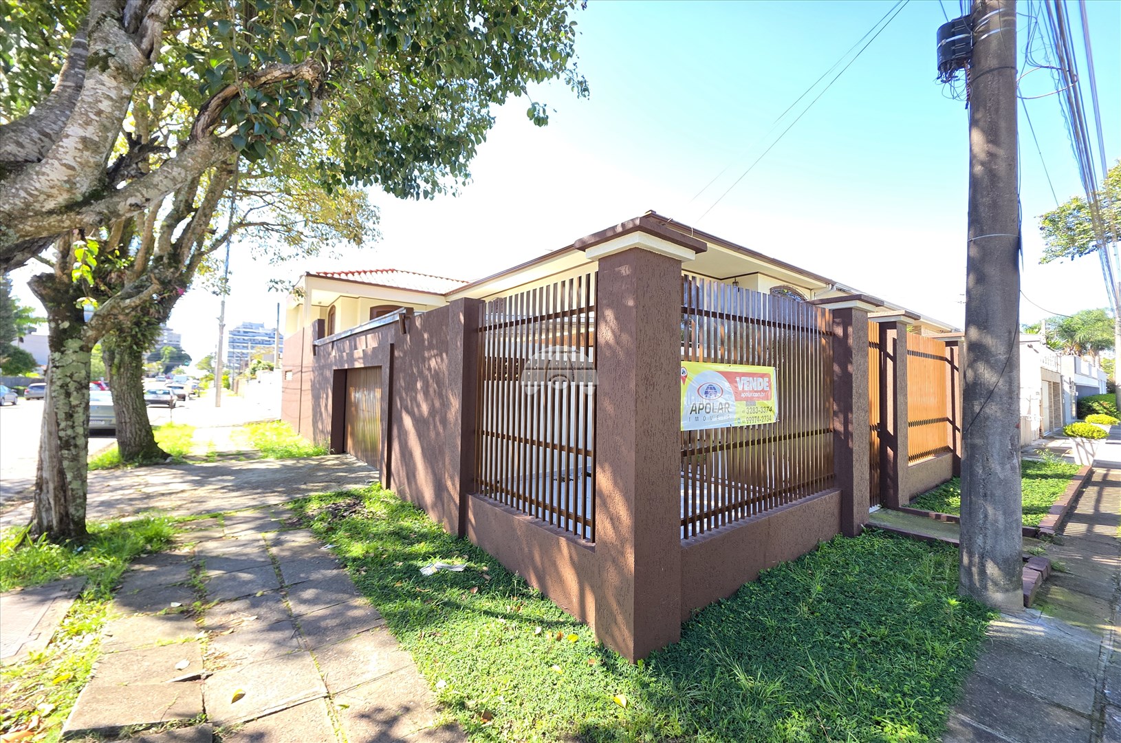 Casa à venda em São Pedro, São José dos Pinhais — Portal Chave Fácil