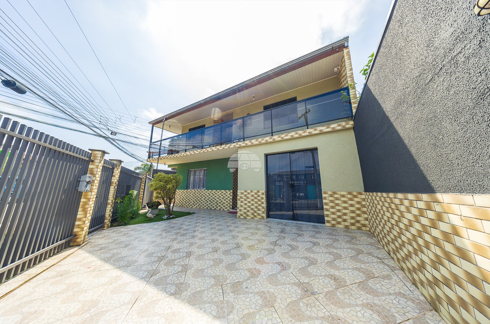 Sobrado à venda em Cidade Industrial, Curitiba — Portal Chave Fácil