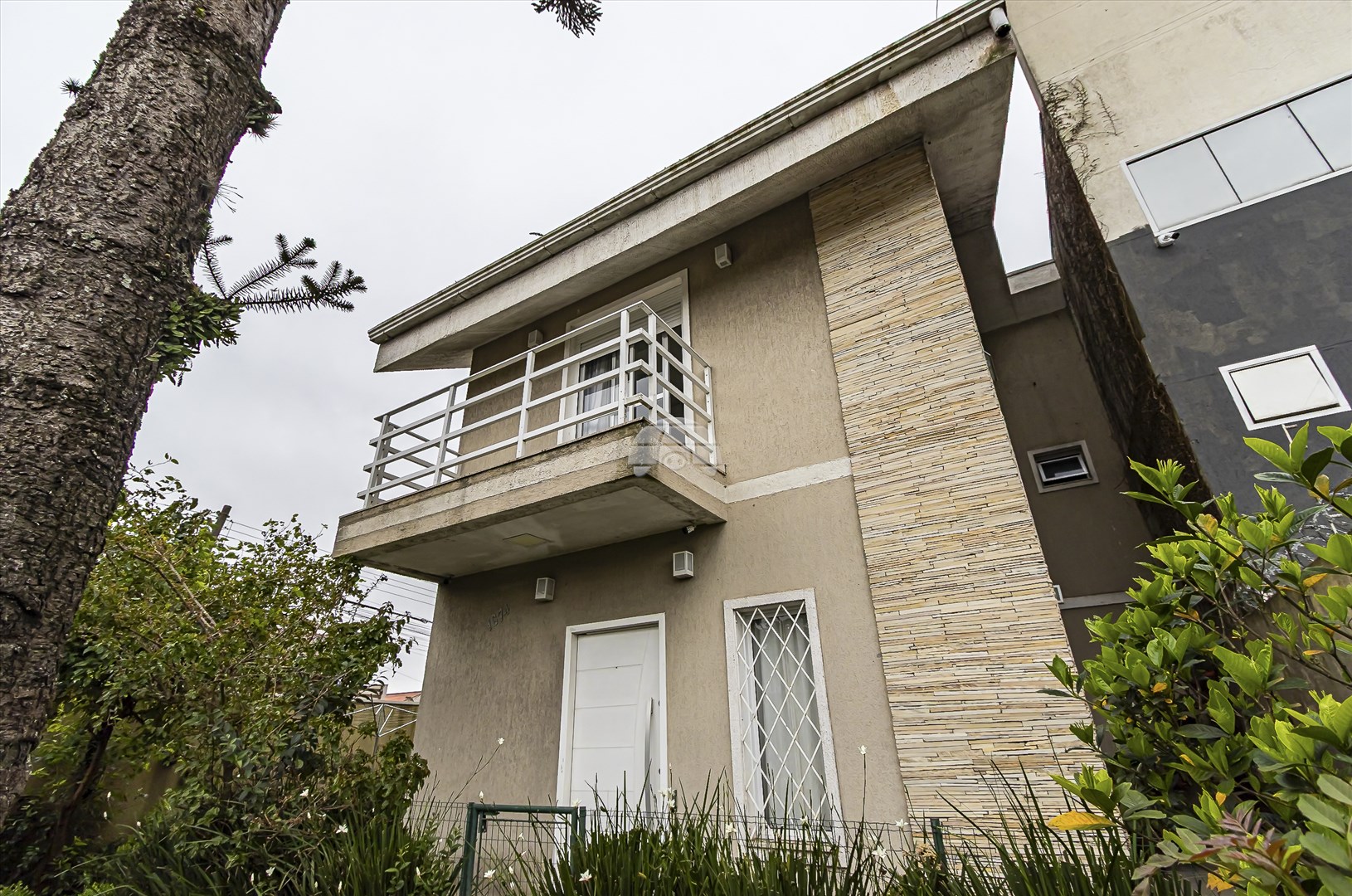 Casa à venda em Fanny, Curitiba — Portal Chave Fácil