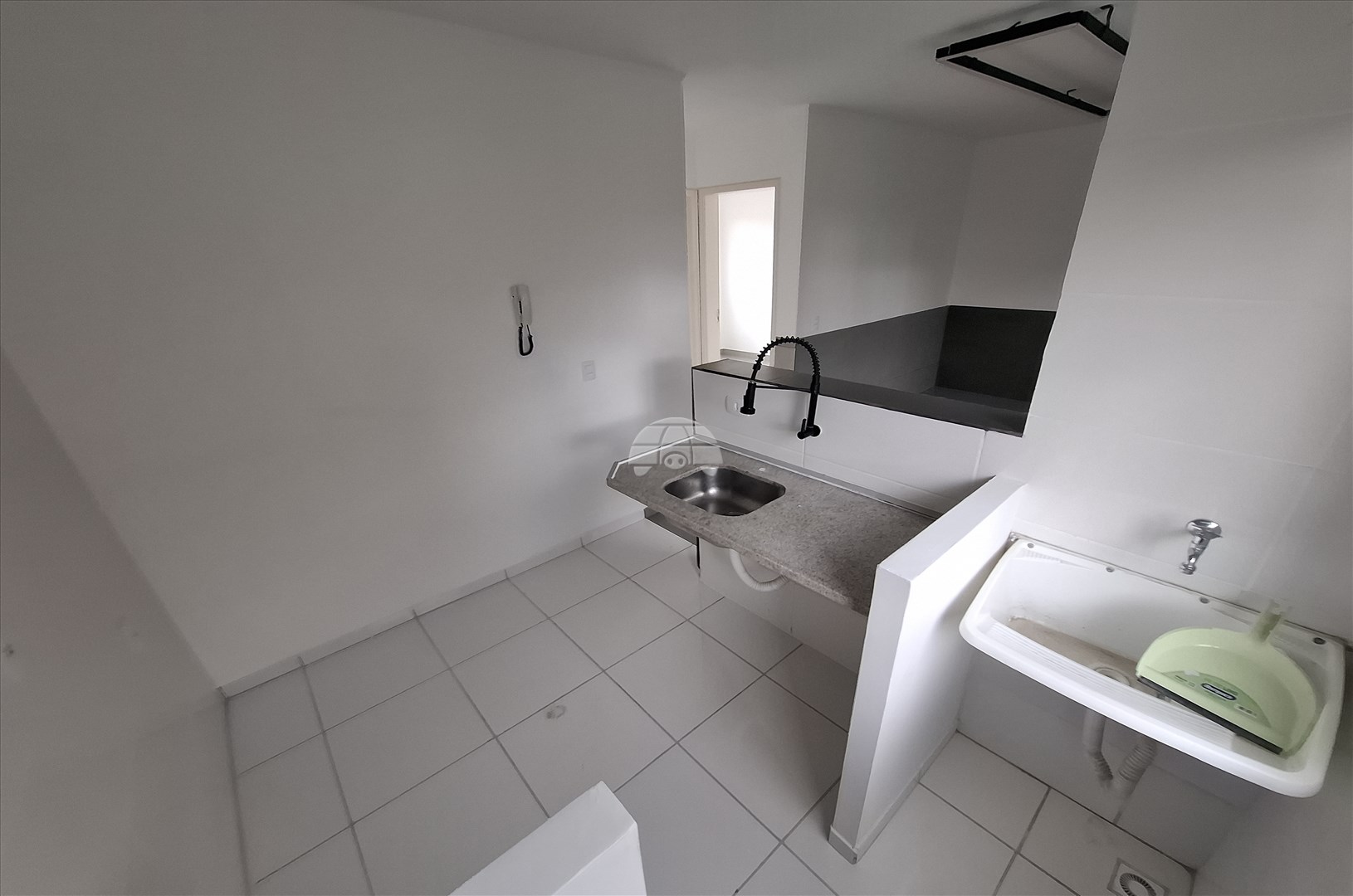 Apartamento para alugar em Bom Jesus, Campo Largo — Portal Chave Fácil