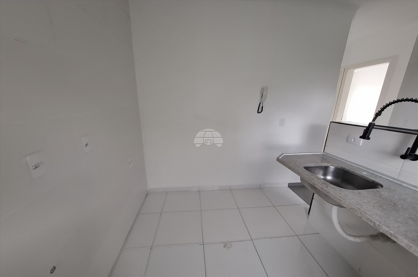 Apartamento para alugar em Bom Jesus, Campo Largo — Portal Chave Fácil