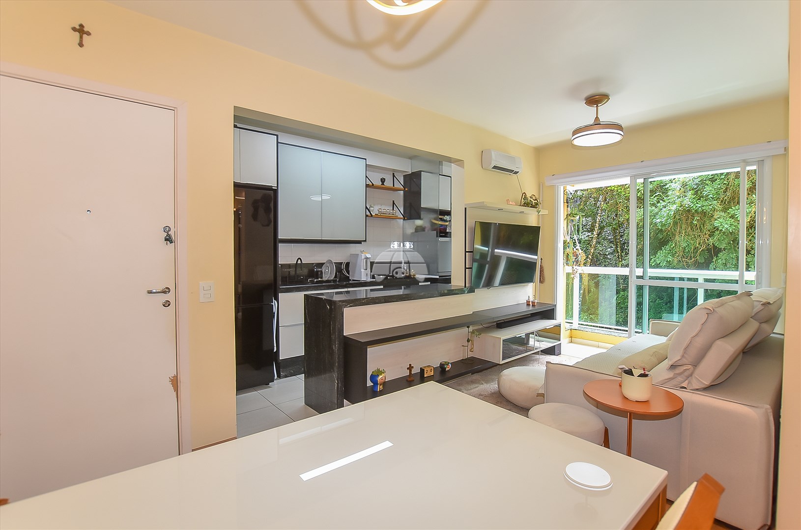 Apartamento para alugar em Bacacheri, Curitiba — Portal Chave Fácil