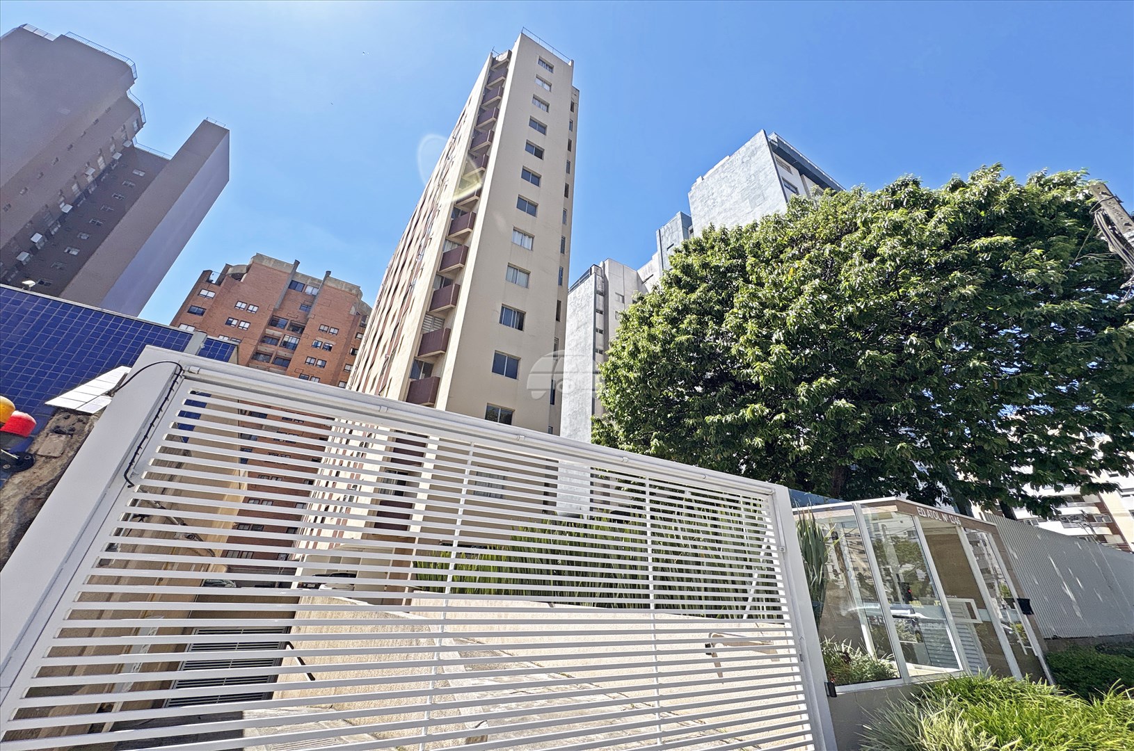 Apartamento para alugar em Bigorrilho, Curitiba — Portal Chave Fácil