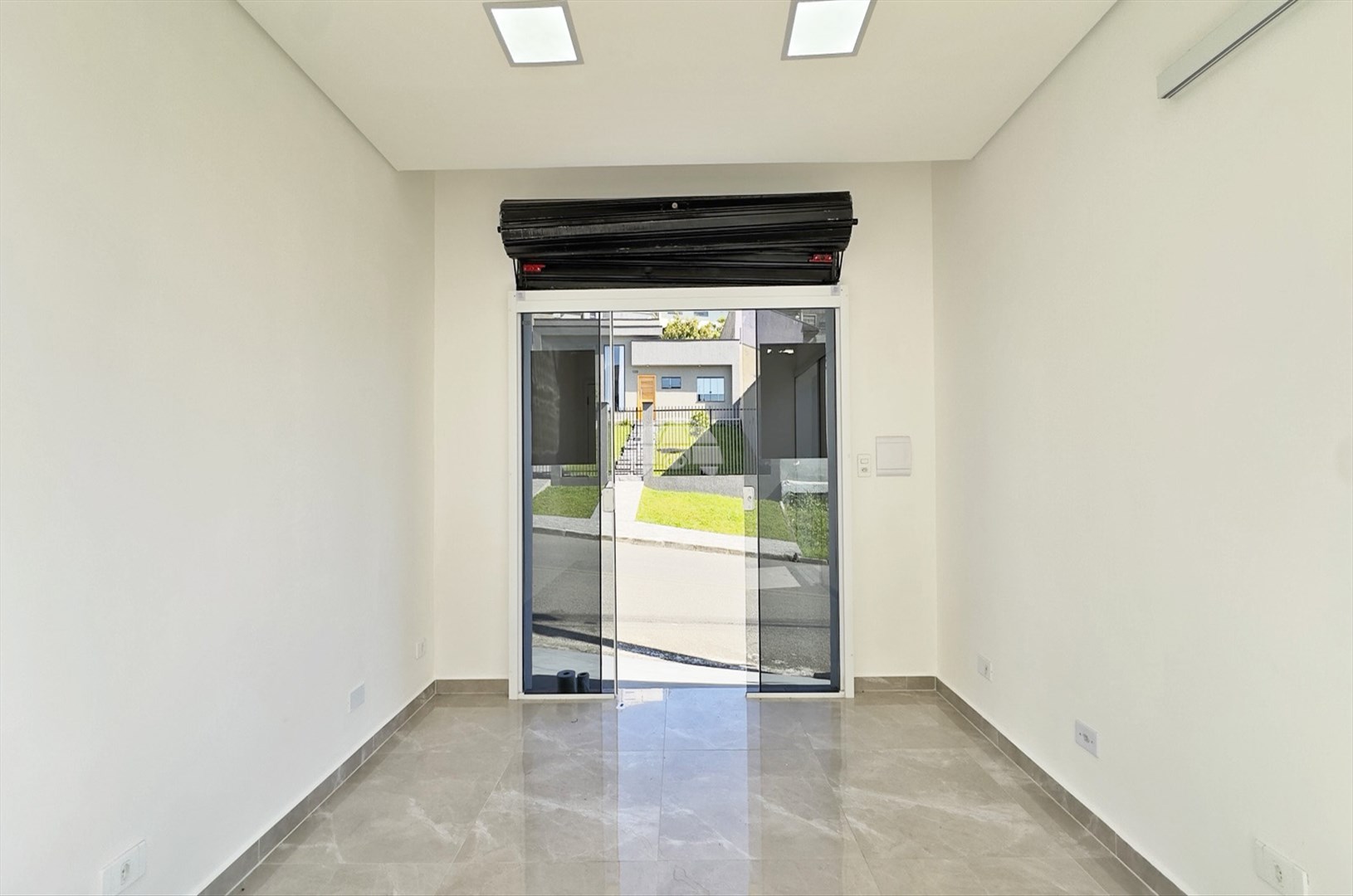 Sala/Conjunto Comercial para alugar em Jardim Bandeirantes, Colombo — Portal Chave Fácil