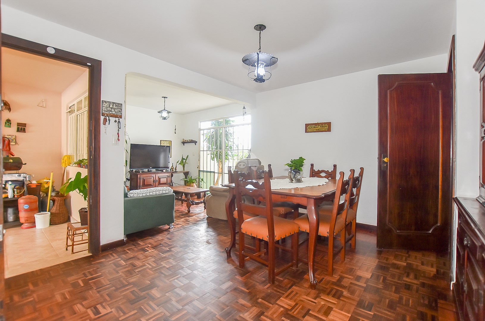 Casa à venda em Hugo Lange, Curitiba — Portal Chave Fácil