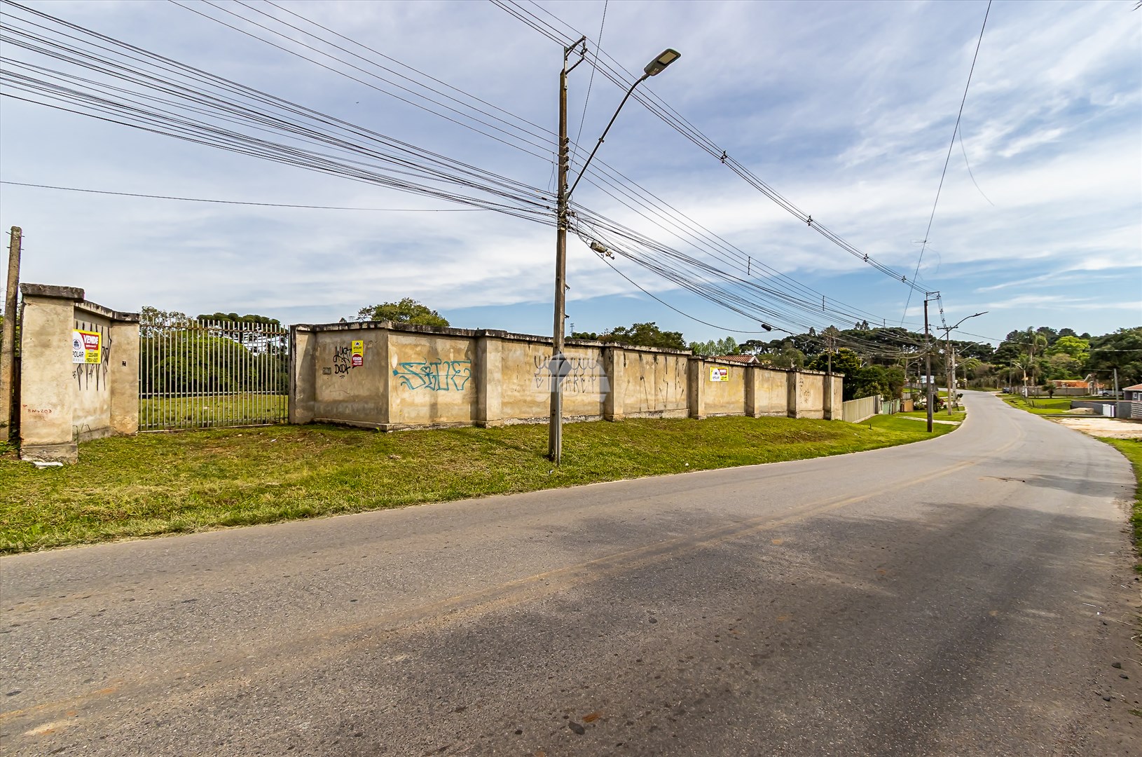 Terreno à venda em Colônia Faria, Colombo — Portal Chave Fácil