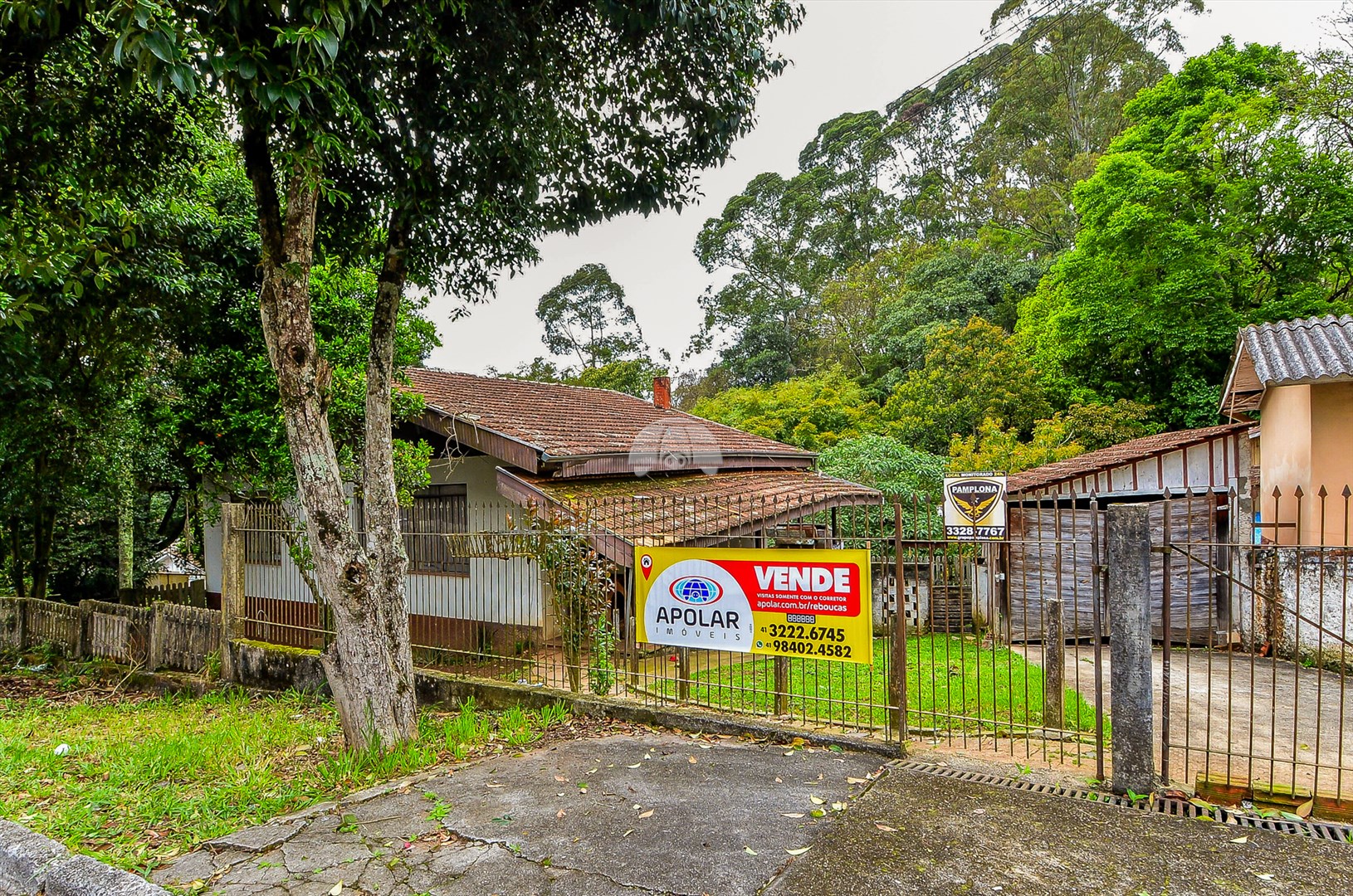 Casa à venda em Santa Felicidade, Curitiba — Portal Chave Fácil