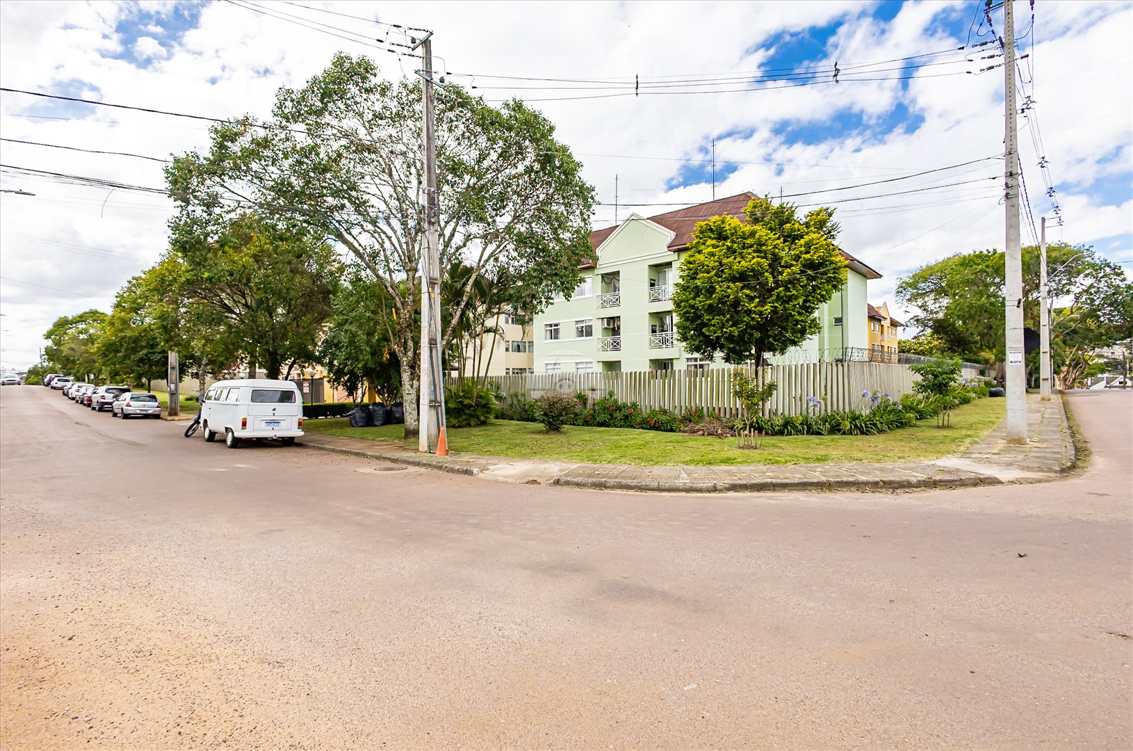 Apartamento à venda em Guabirotuba, Curitiba — Portal Chave Fácil