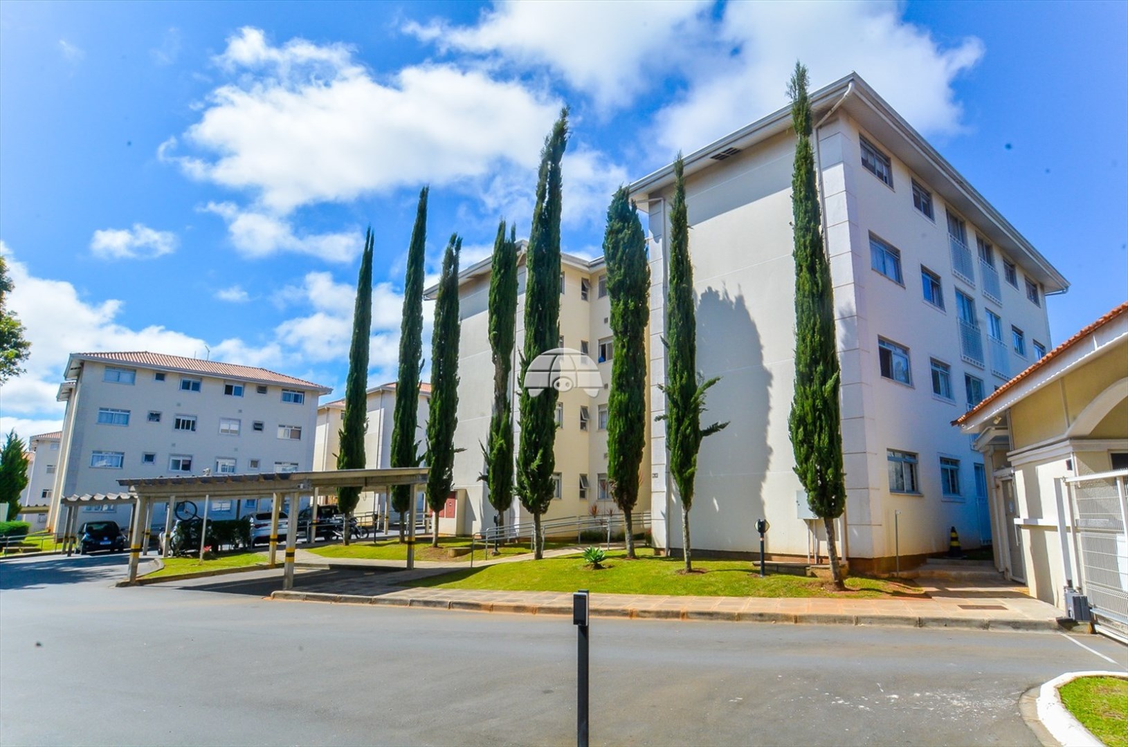 Apartamento para alugar em São Gabriel, Colombo — Portal Chave Fácil