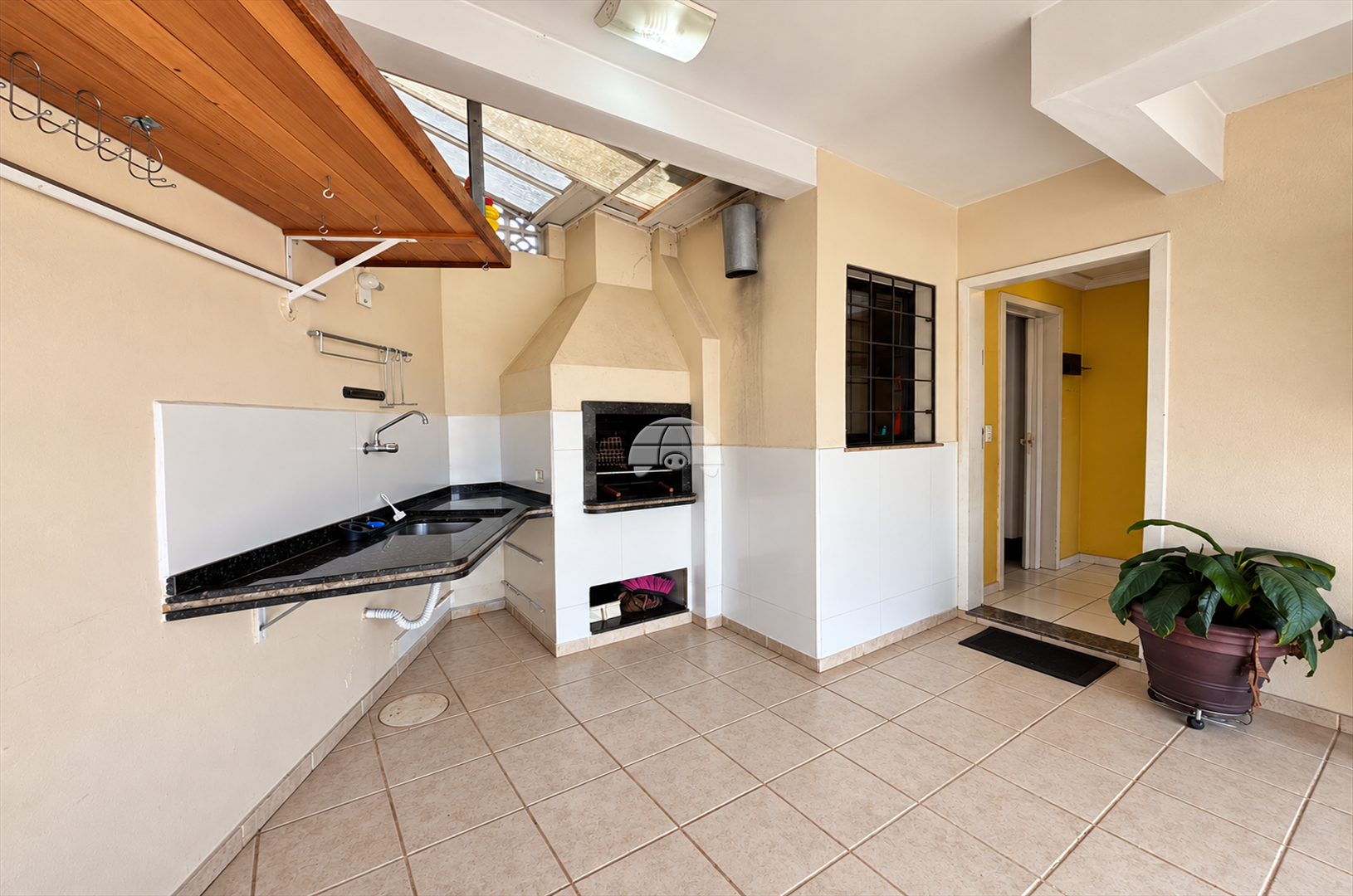Casa à venda em Campina Do Siqueira, Curitiba — Portal Chave Fácil